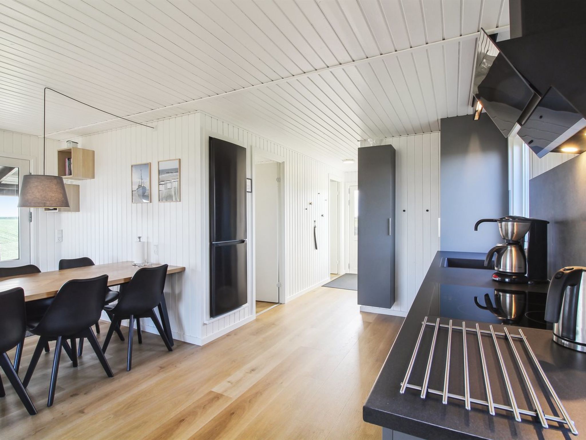 "Lok" - 450m from the sea - Binnen