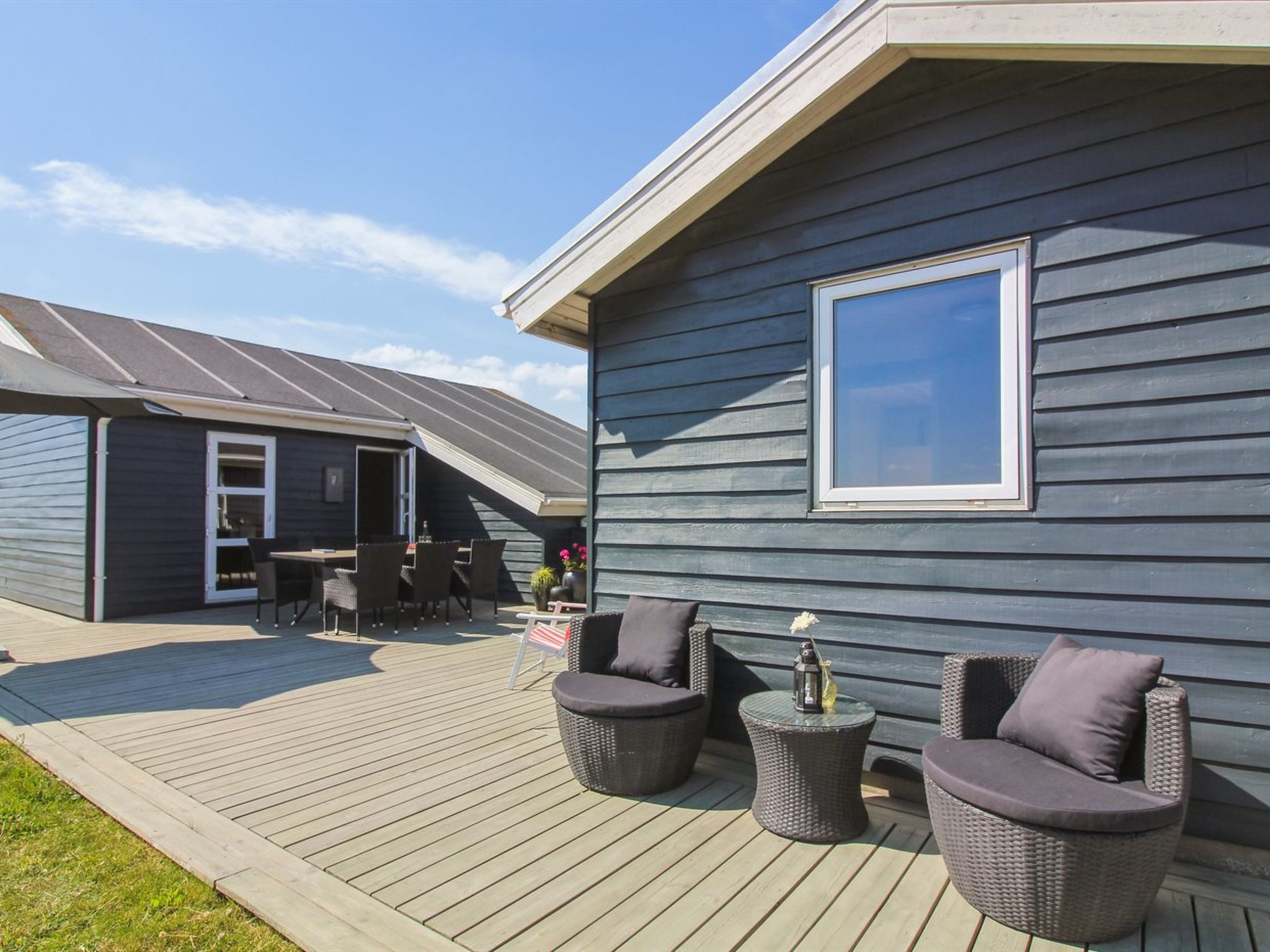 "Thomsen" - 475m from the sea-Buiten