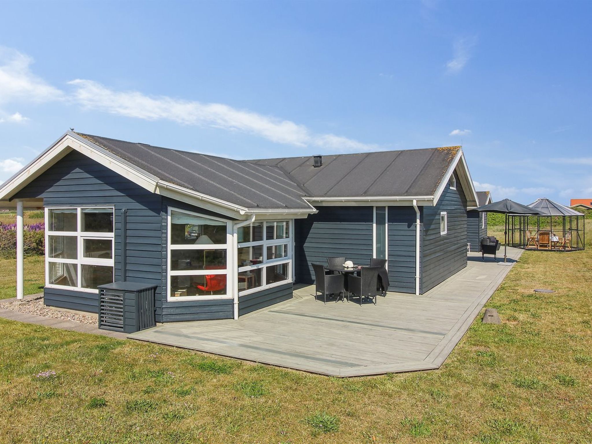 "Thomsen" - 475m from the sea - Draußen