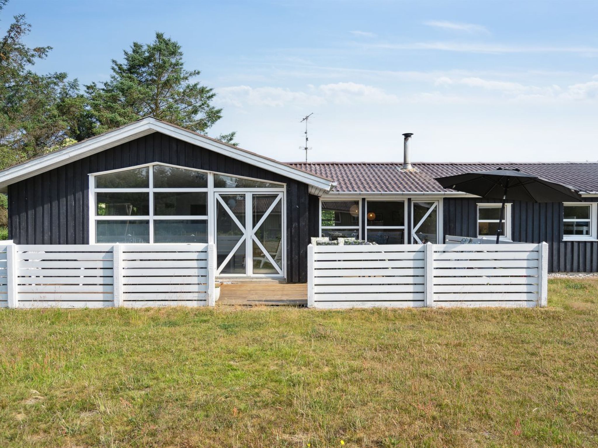 "Ingebore" - 700m from the sea - Buiten