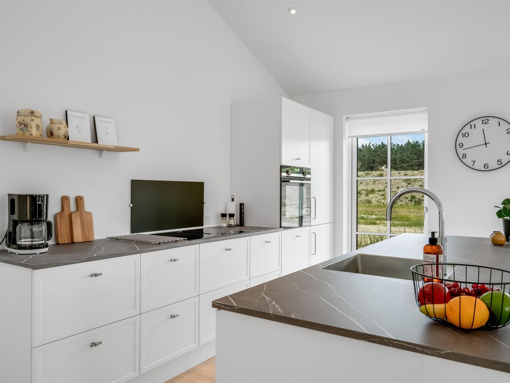 "Malomir" - 500m from the sea-Inside
