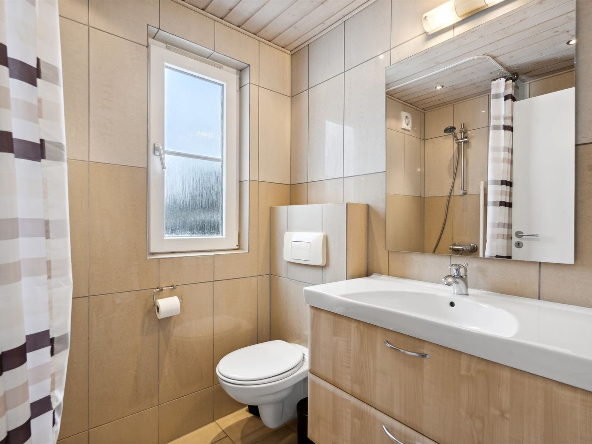 "Erene" - 850m from the sea - Binnen