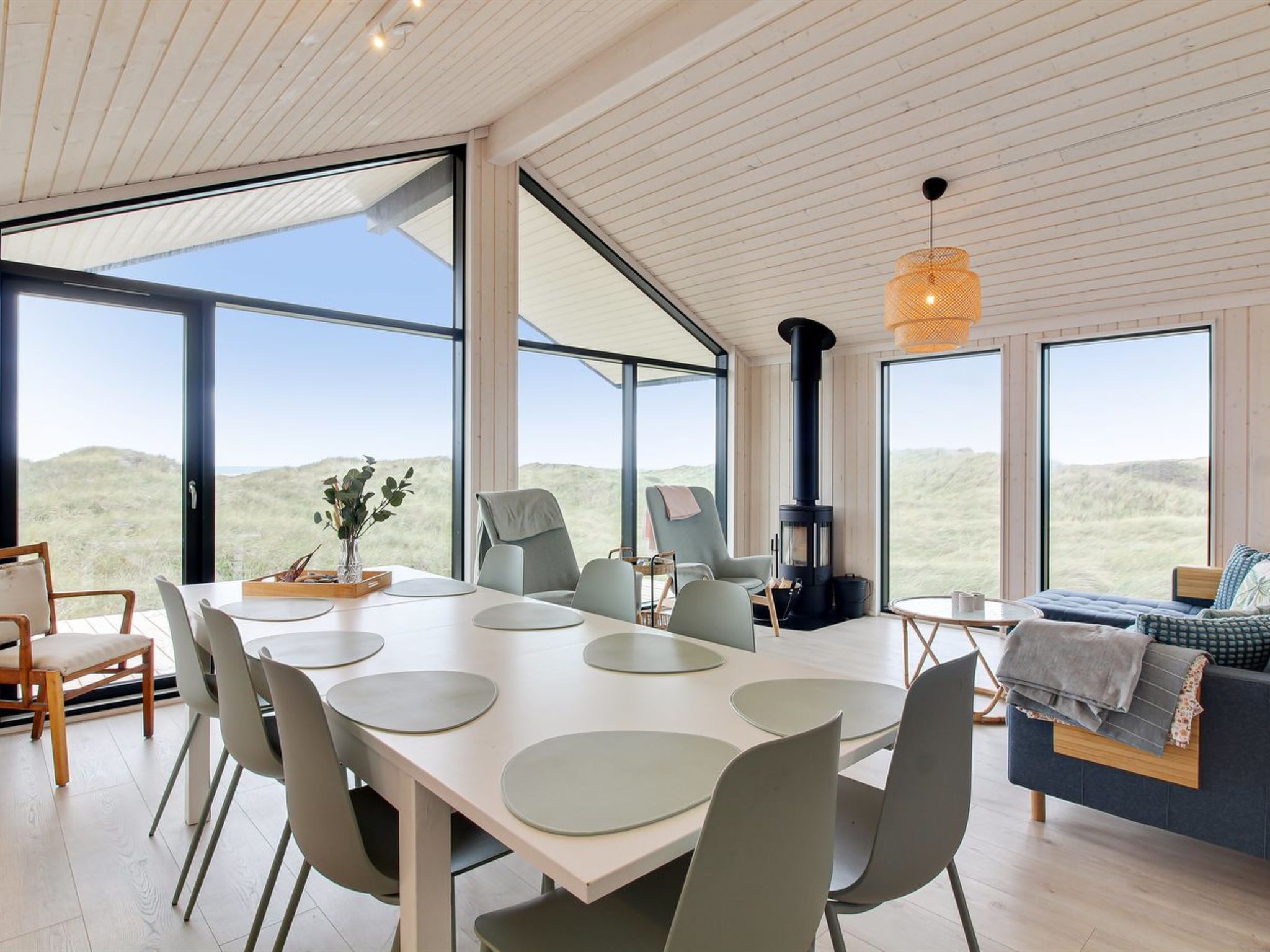 "Auno" - 140m from the sea