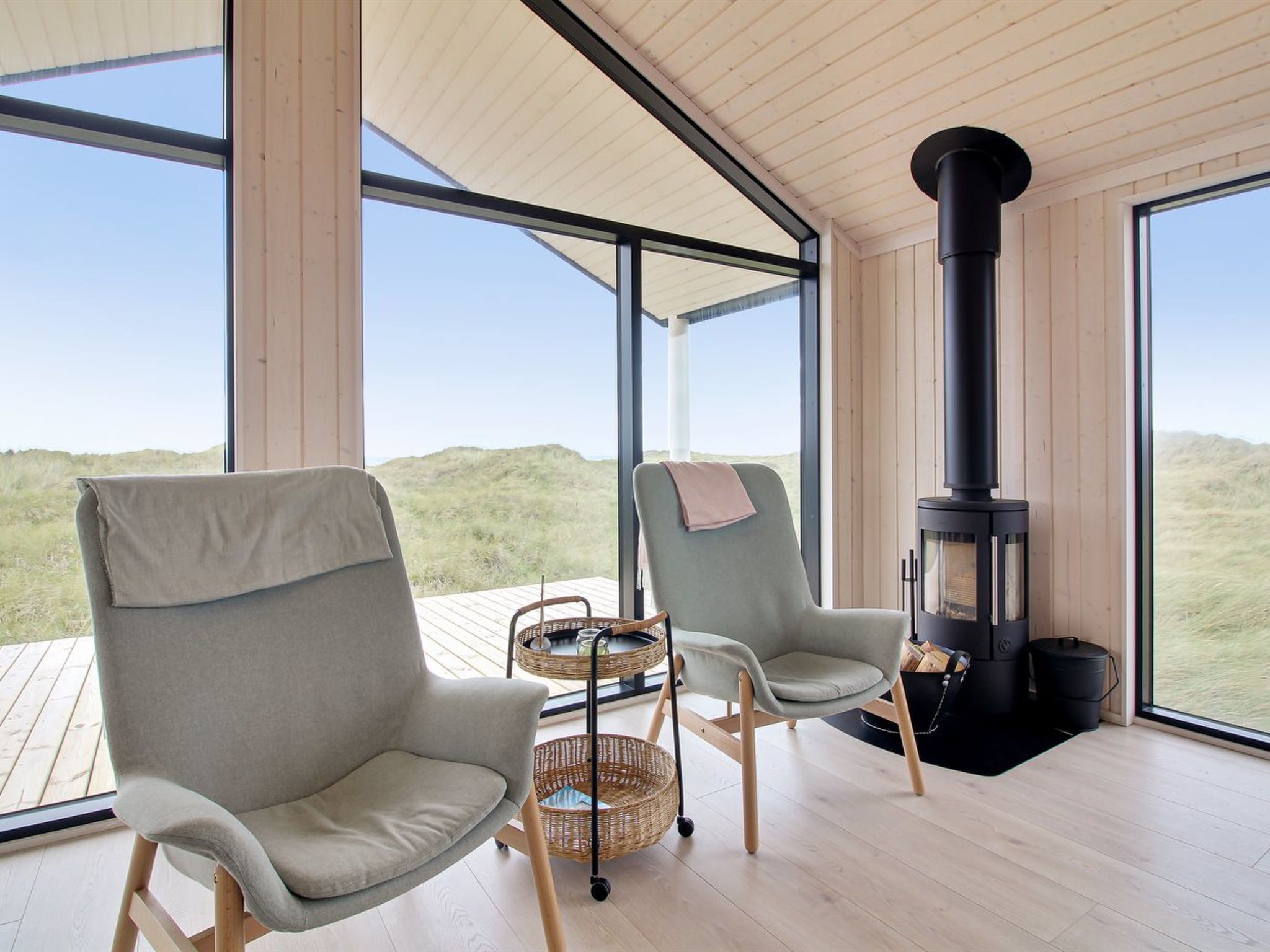 "Auno" - 140m from the sea - Drinnen