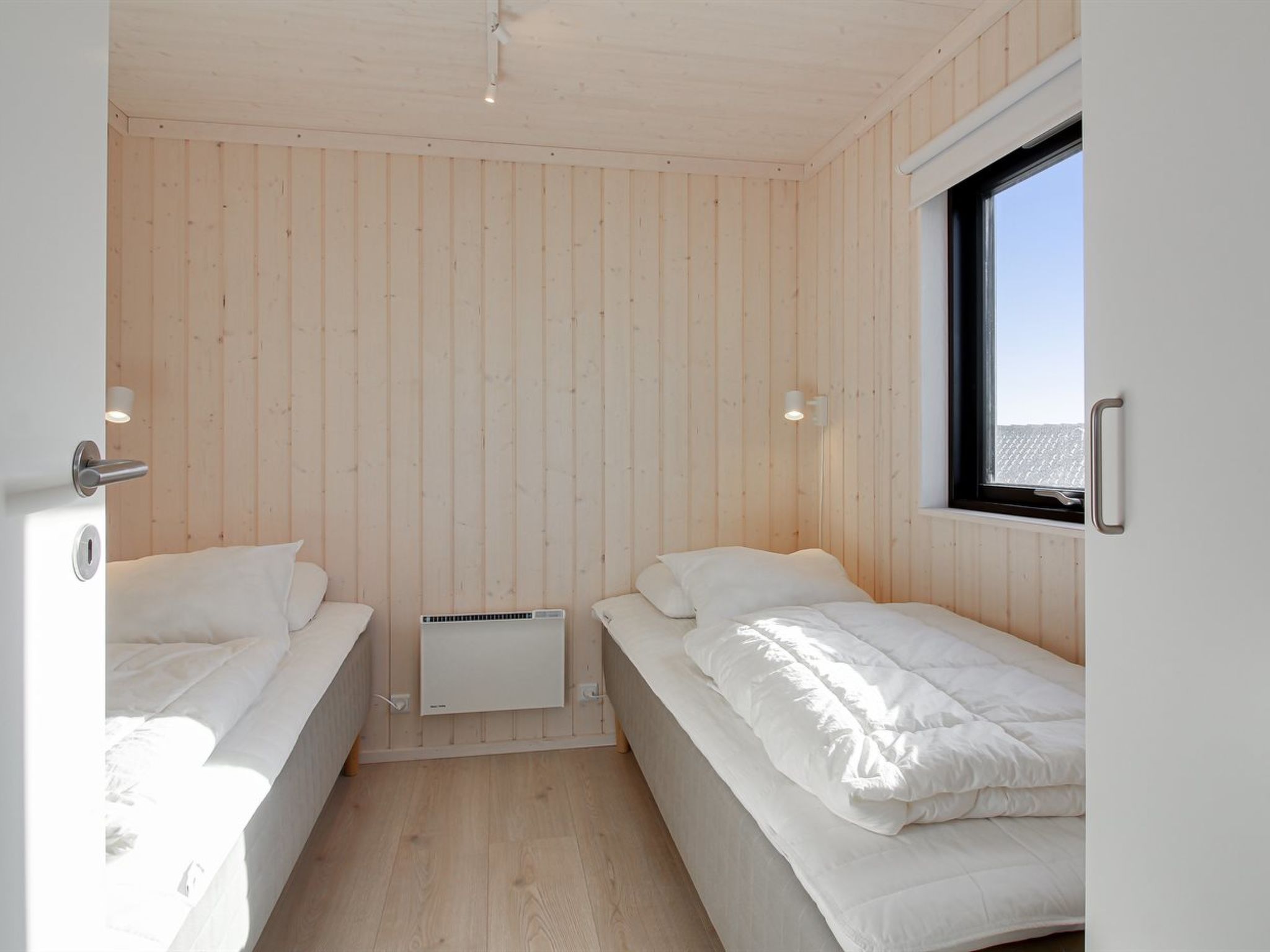 "Auno" - 140m from the sea-Inside
