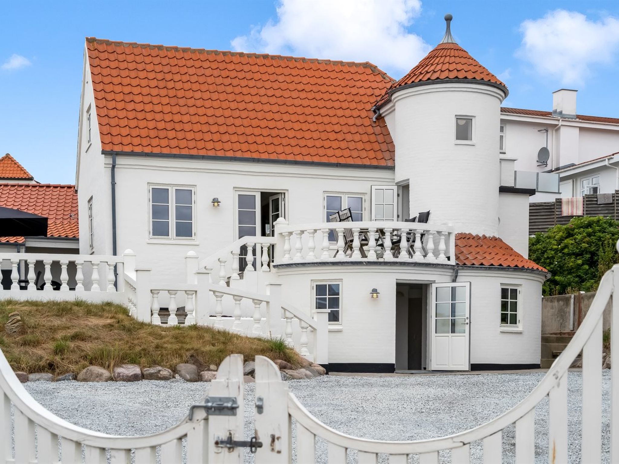 "Edmond" - 150m from the sea