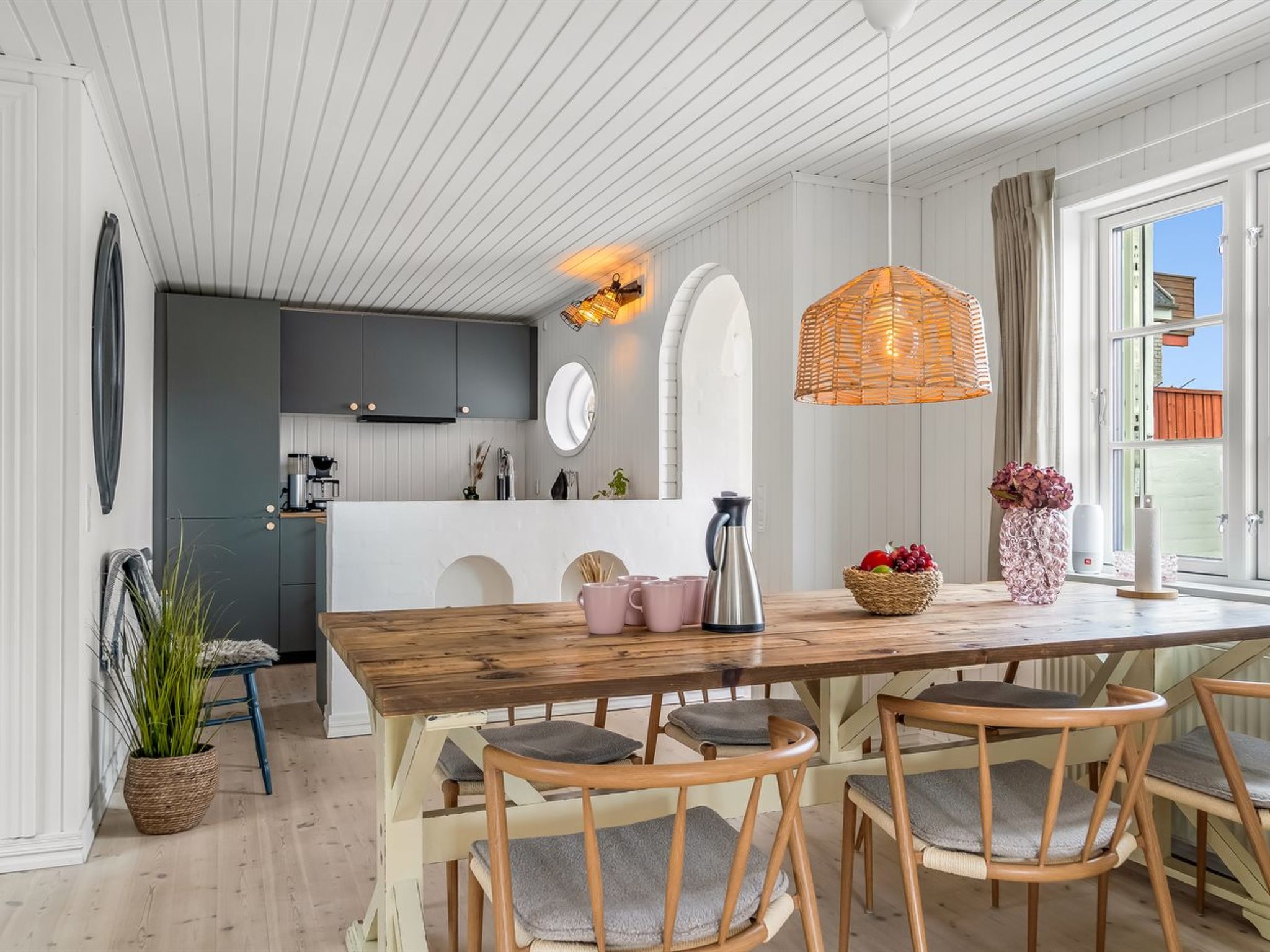 "Edmond" - 150m from the sea - Binnen