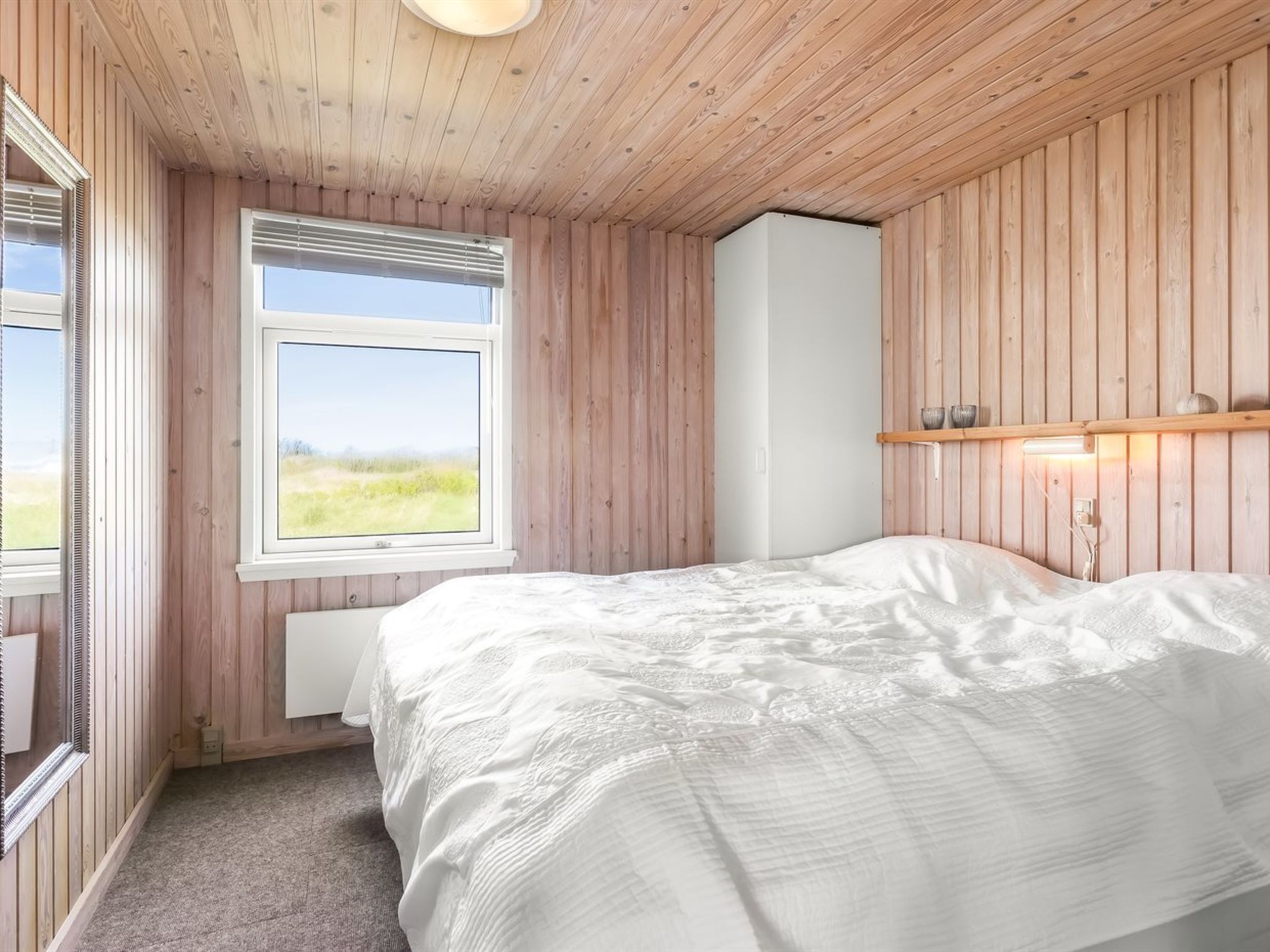 "Arild" - 300m from the sea - Binnen