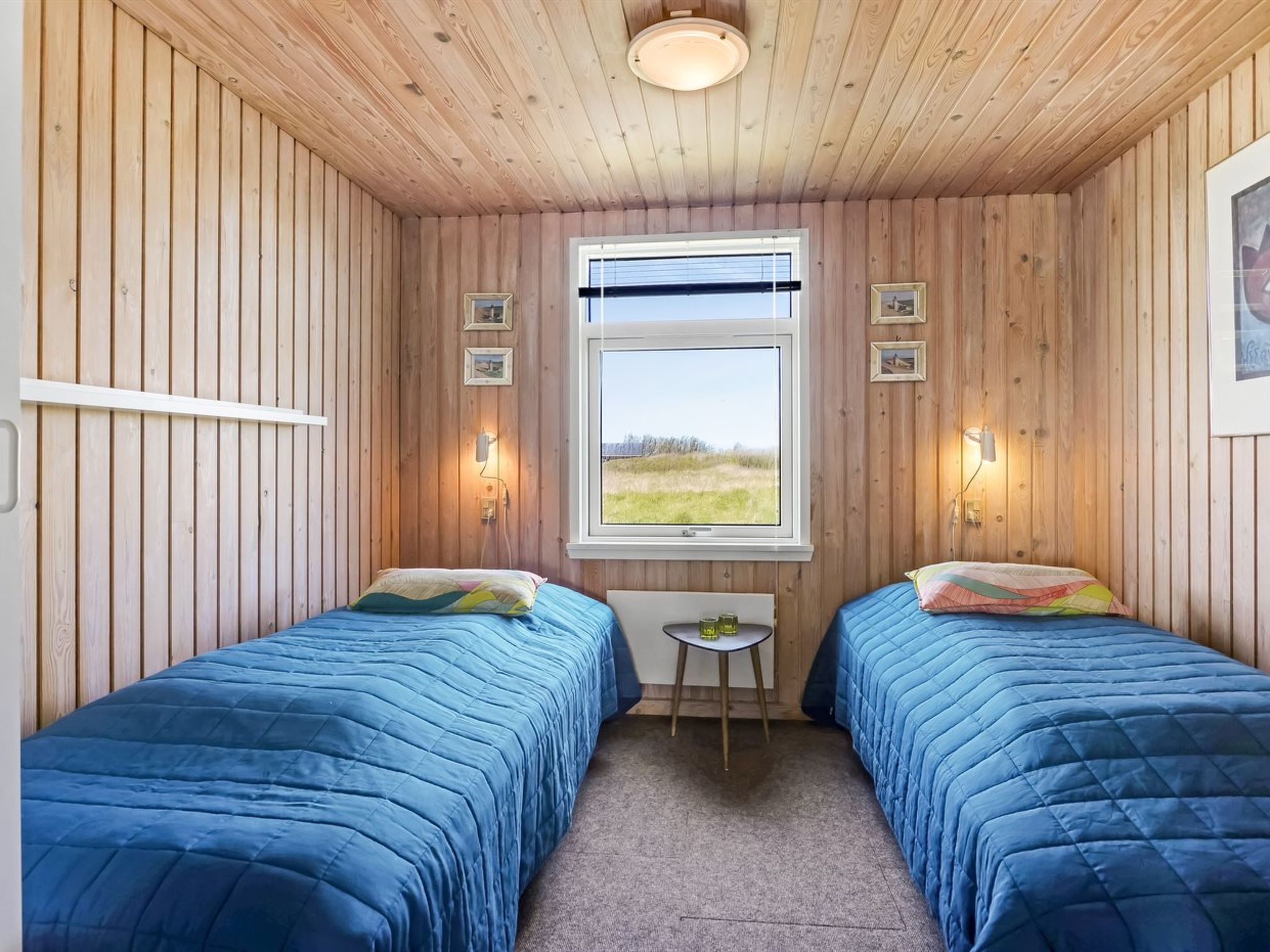 "Arild" - 300m from the sea - Binnen