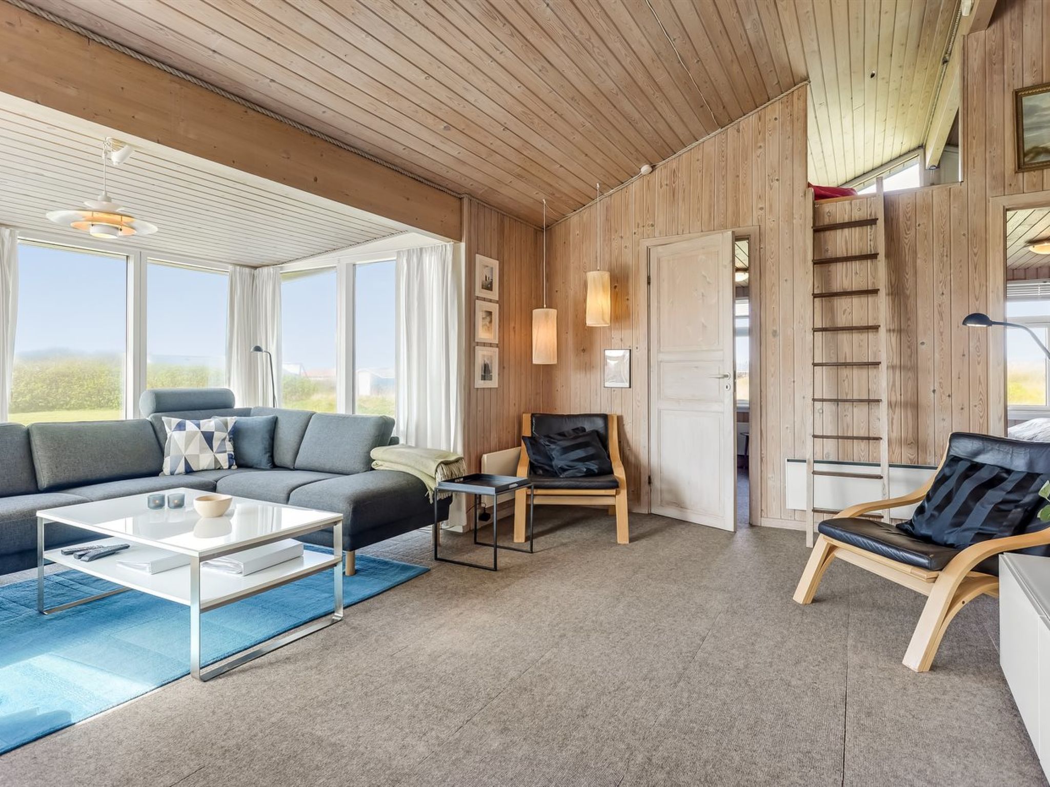 "Arild" - 300m from the sea - Binnen