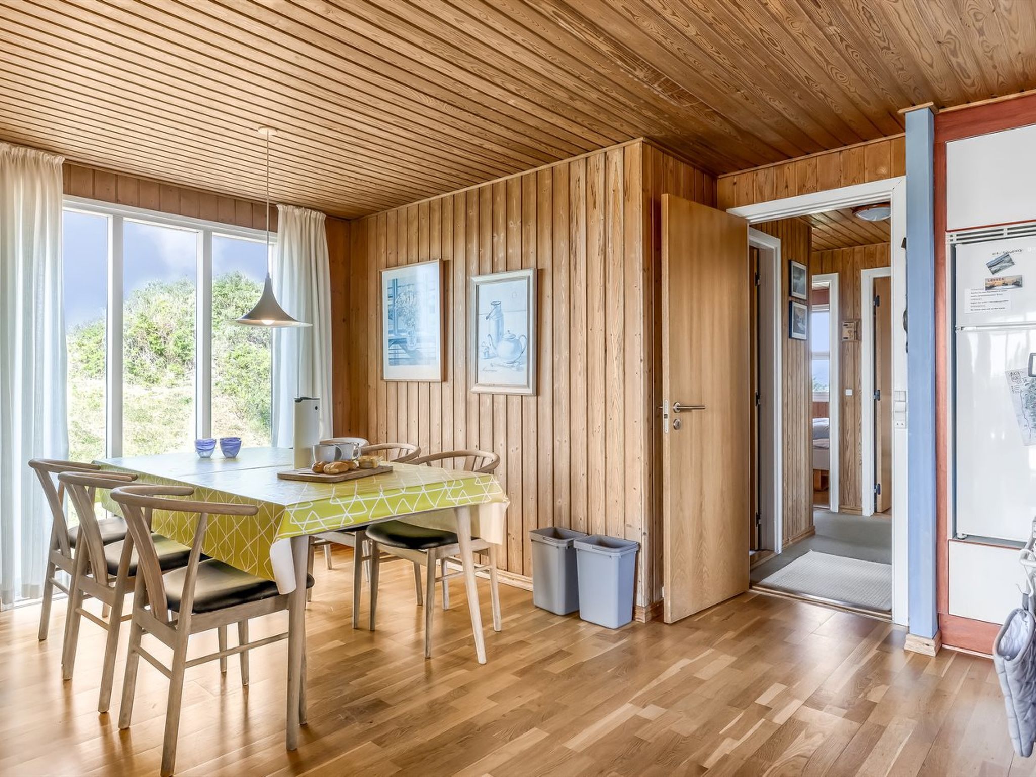 "Letje" - 500m from the sea - Binnen