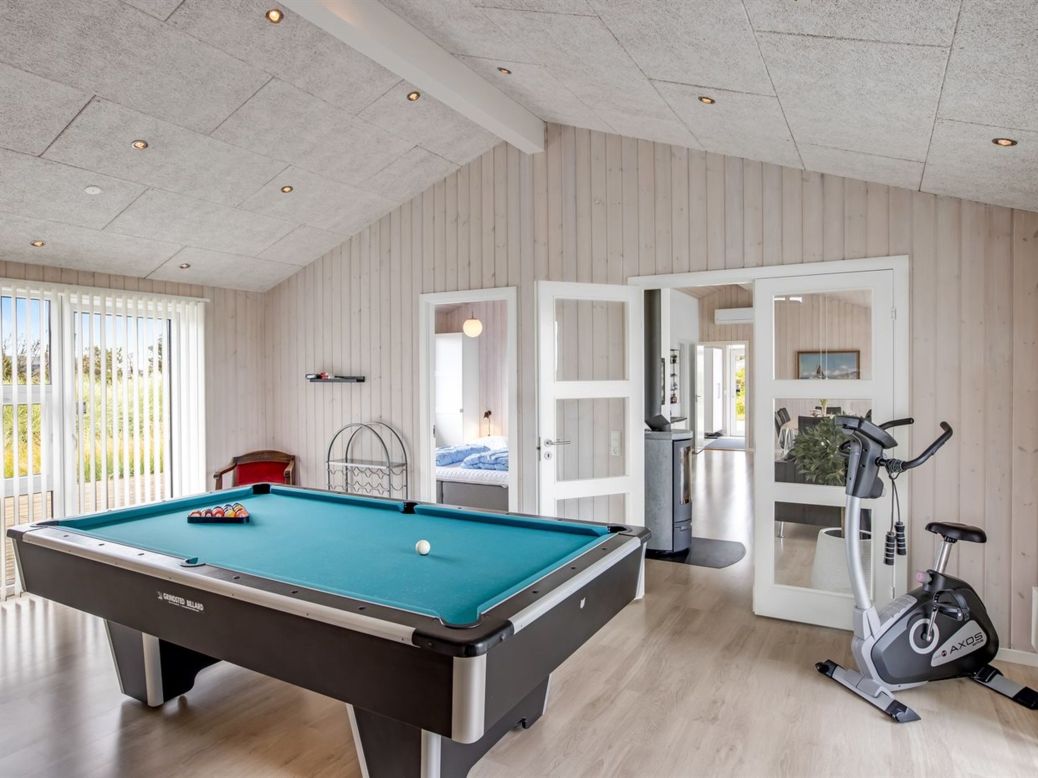 "Lennart" - 300m from the sea-Binnen