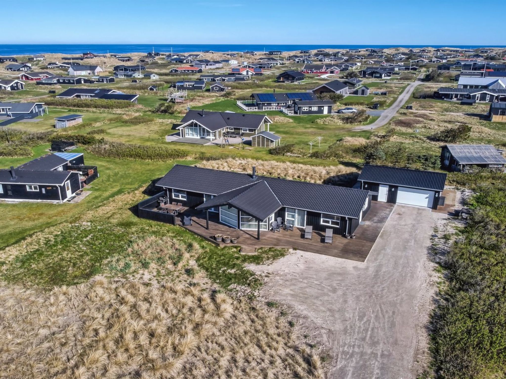 "Lennart" - 300m from the sea - Buiten
