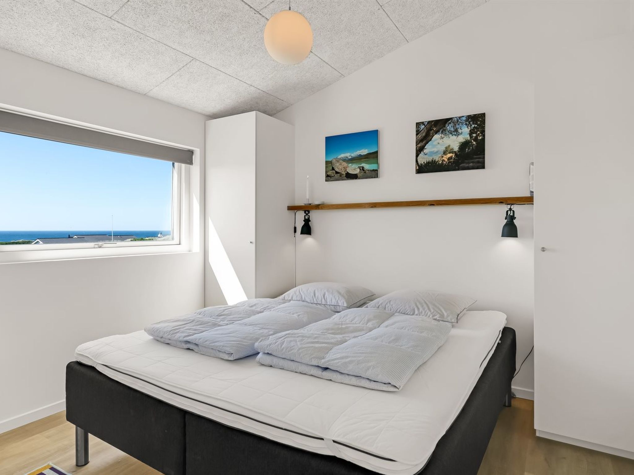 "Carit" - 450m from the sea - Binnen