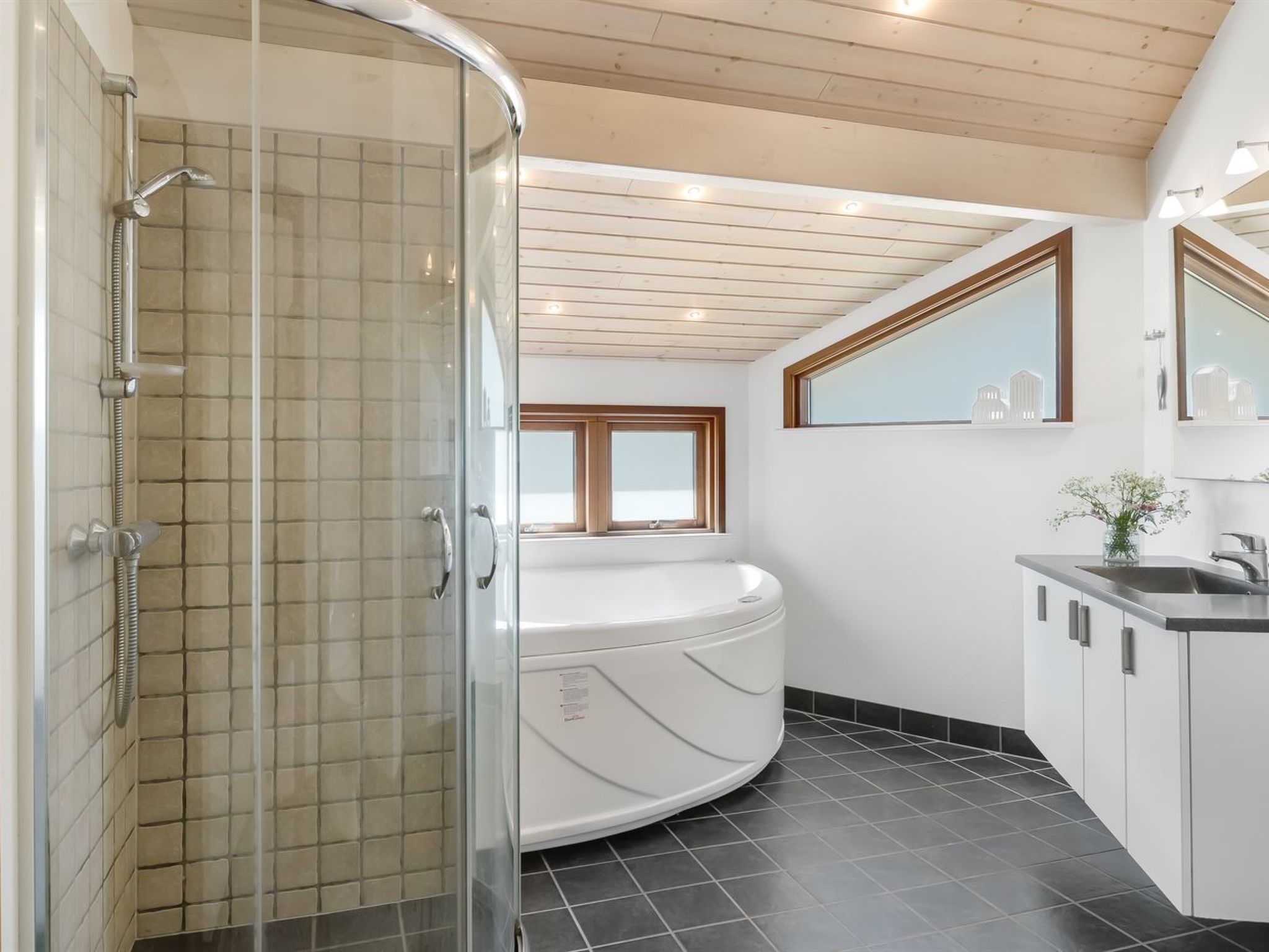 "Everd" - 300m from the sea