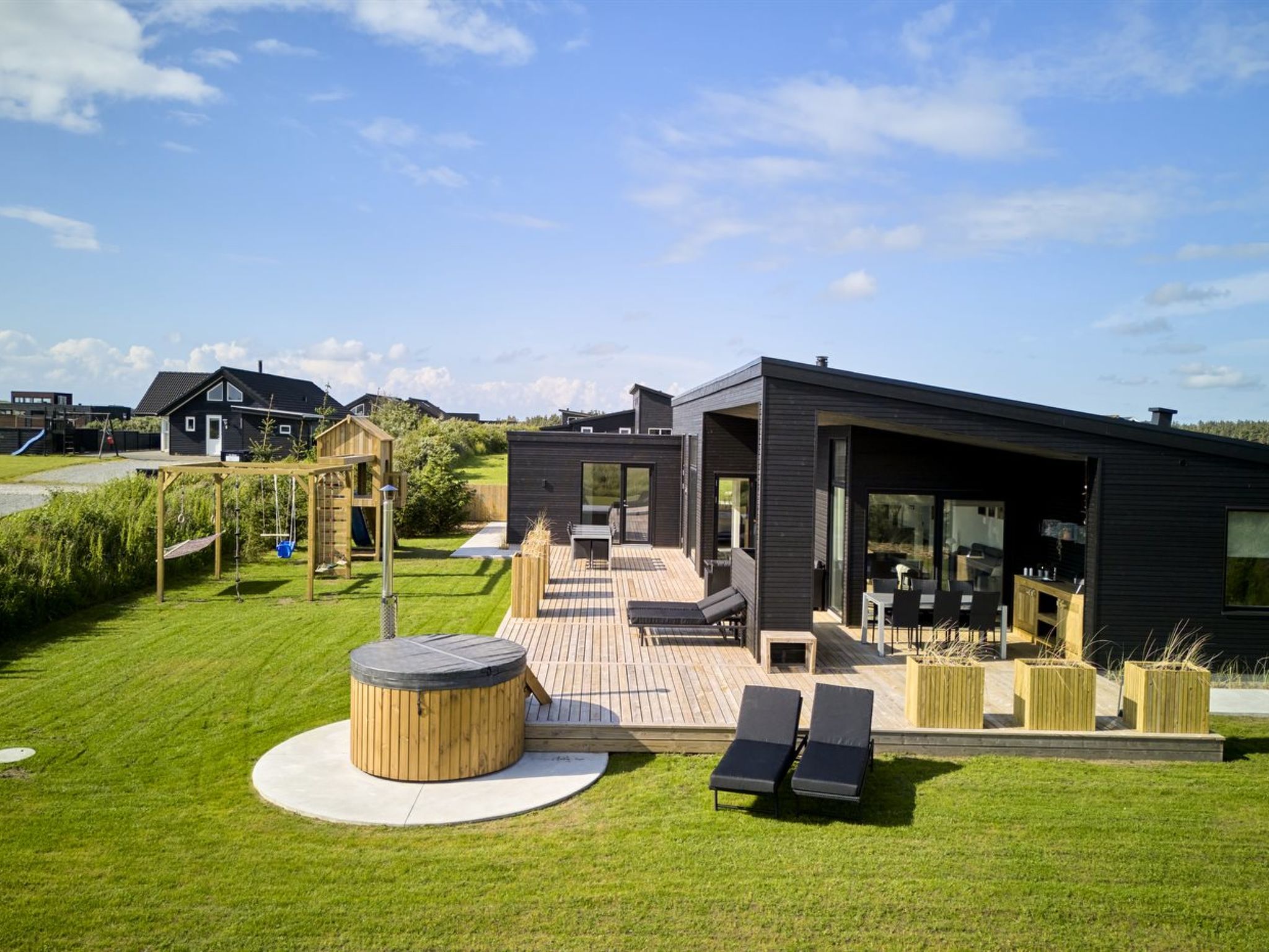 "Lyder" - 400m from the sea - Buiten