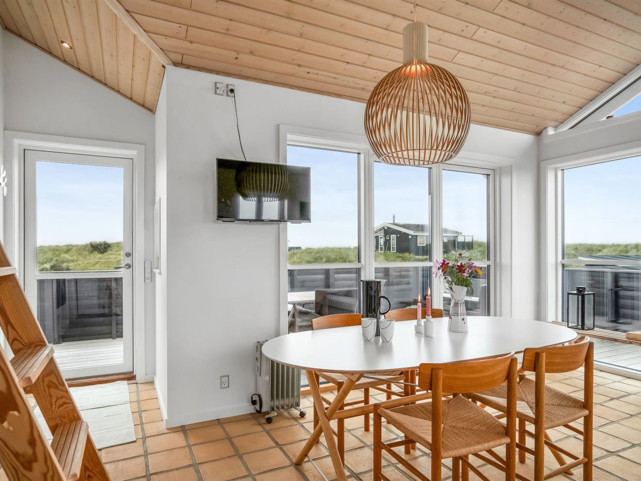 "Egino" - 90m from the sea - Binnen