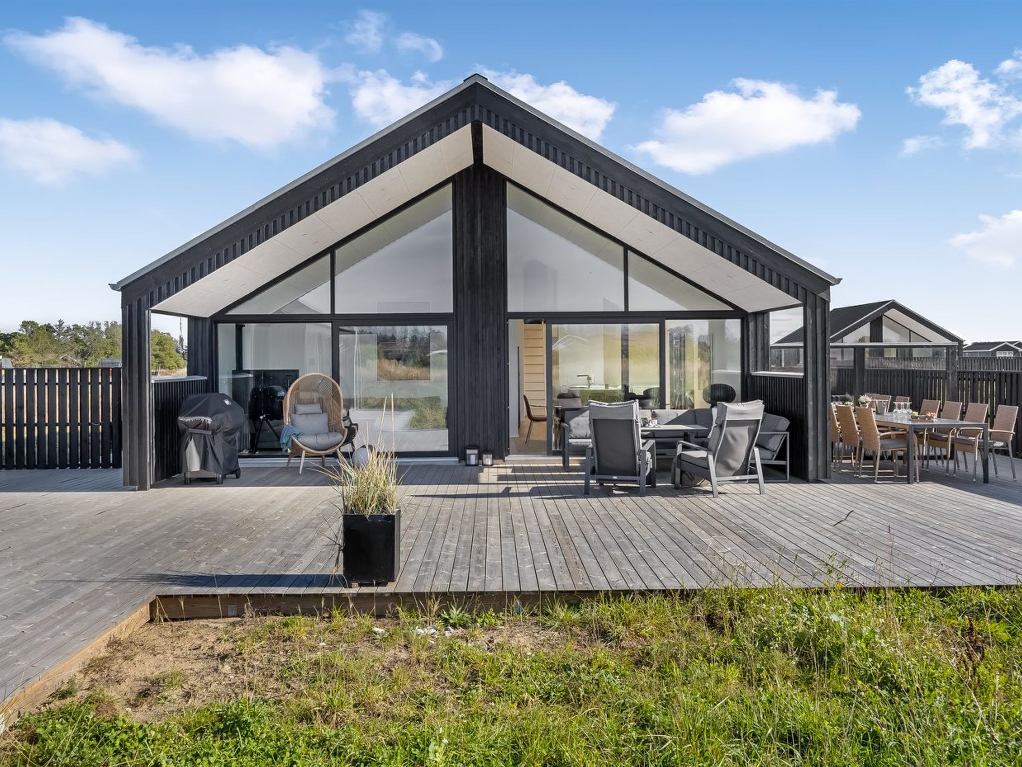 "Stenkil" - 1.2km from the sea - Buiten