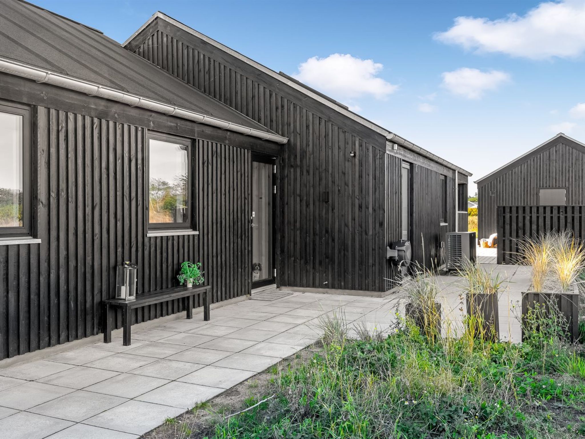 "Stenkil" - 1.2km from the sea-Buiten