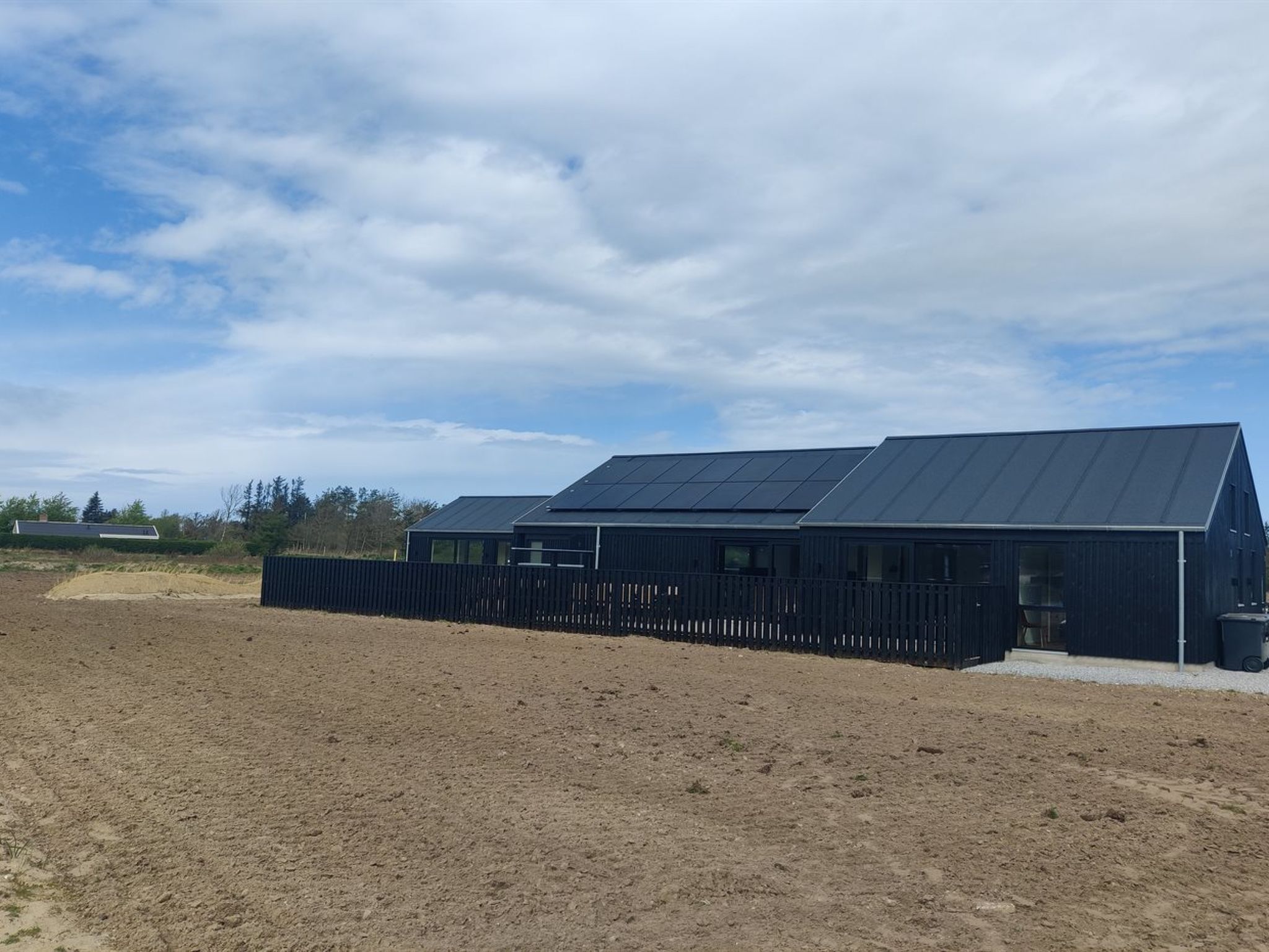 "Stenkil" - 1.2km from the sea-Buiten