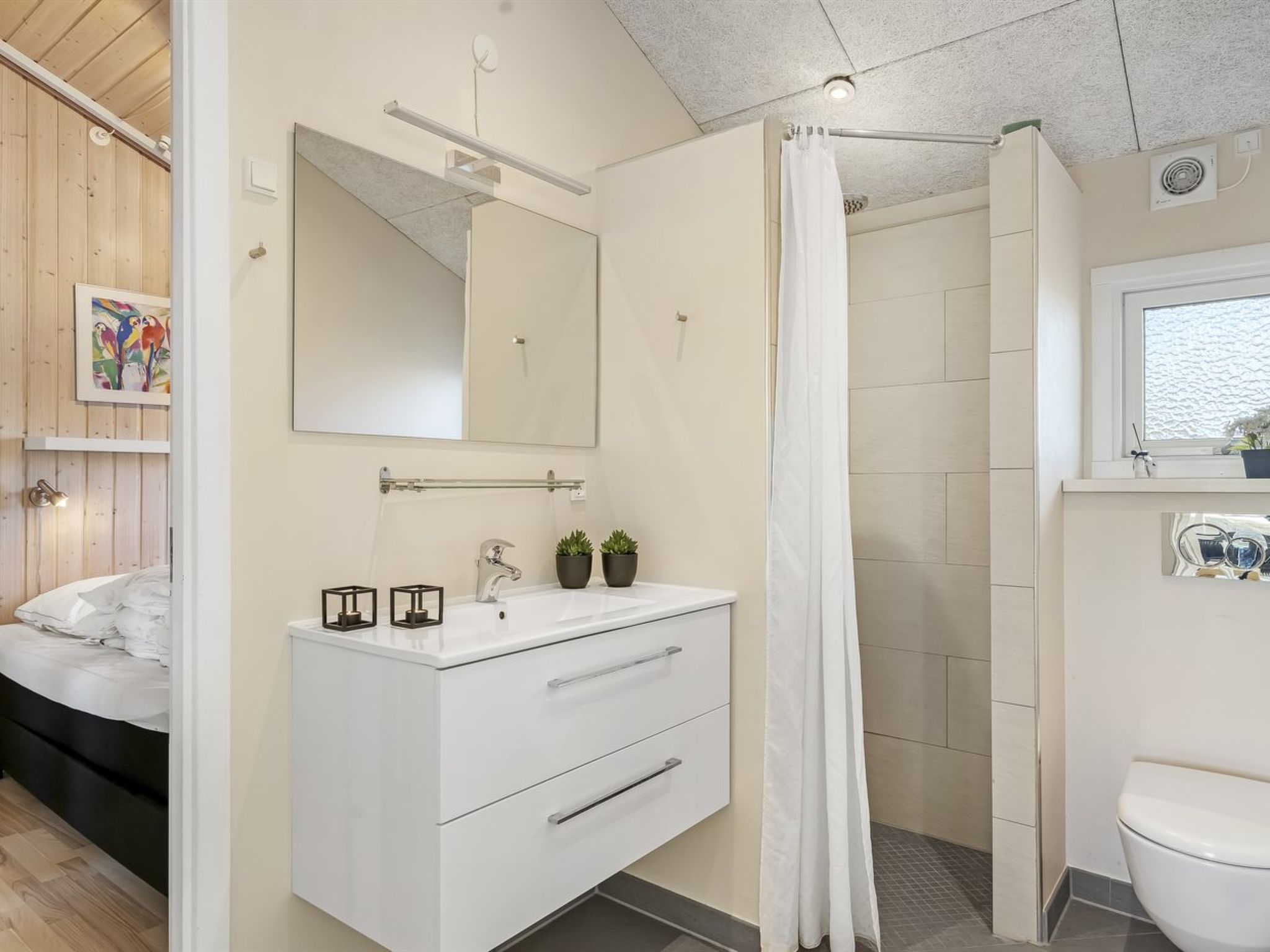 "Adrienne" - 490m from the sea-Inside