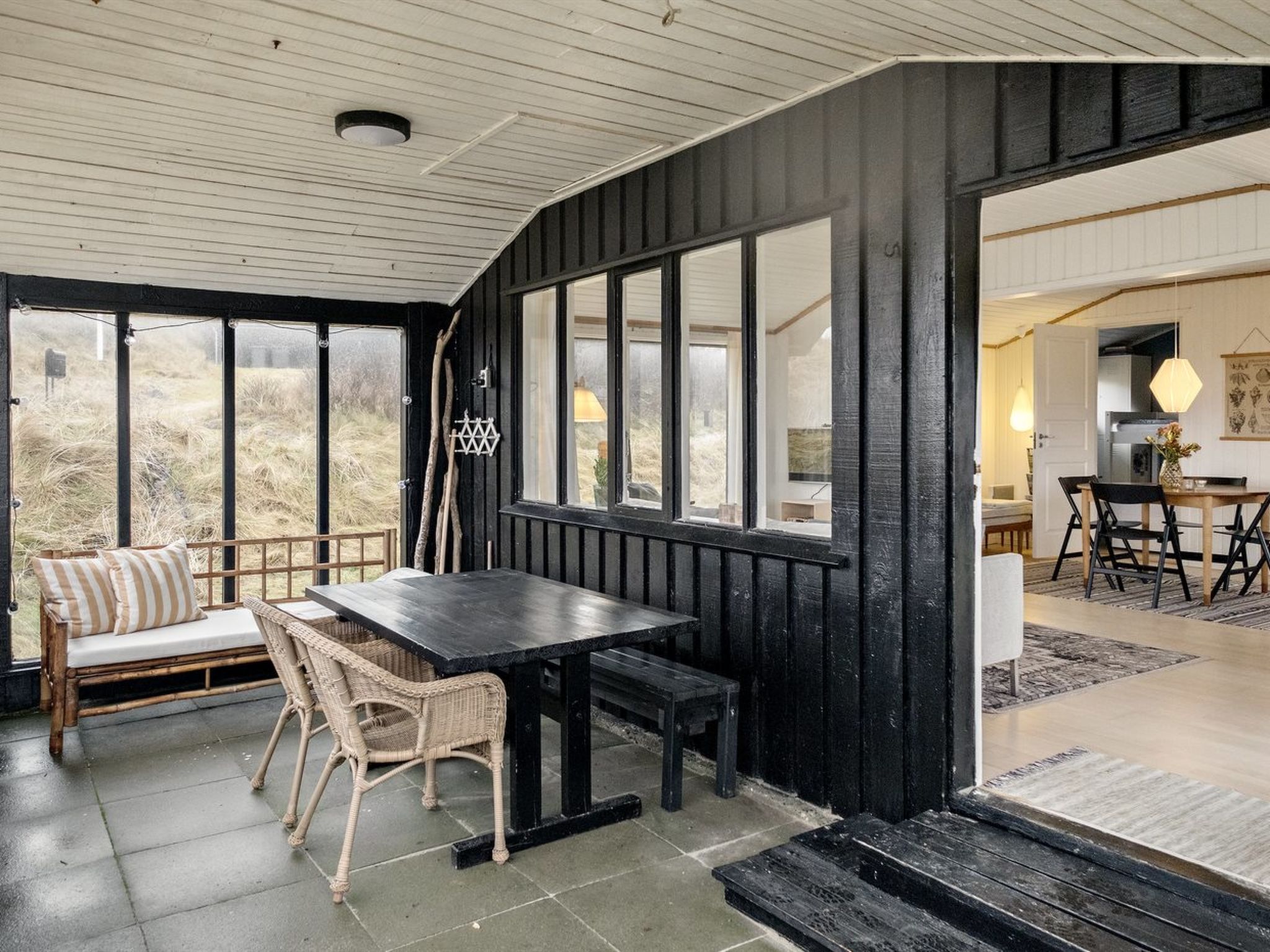 "Aarno" - 120m from the sea - Drinnen