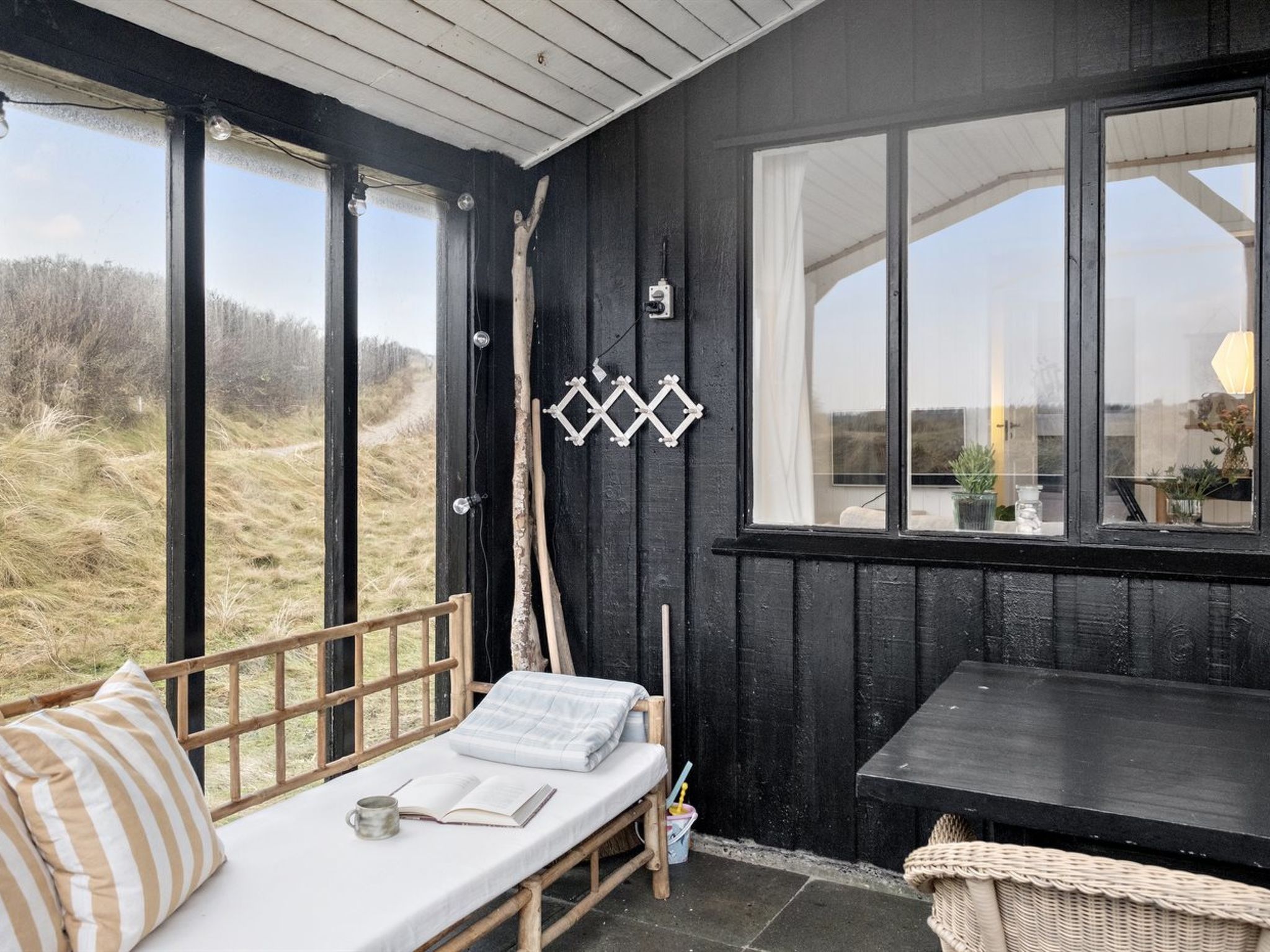 "Aarno" - 120m from the sea - Drinnen