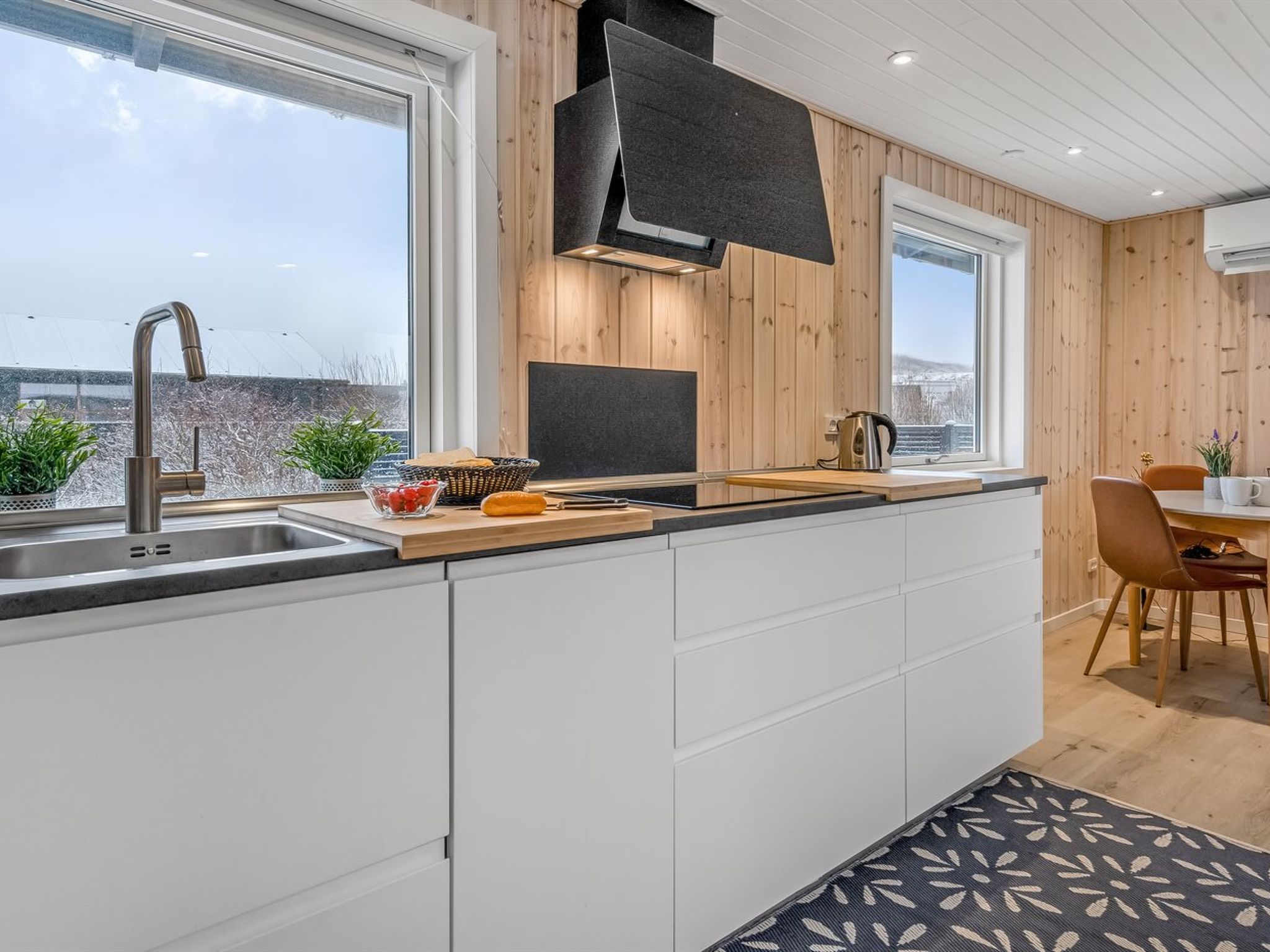 "Annukka" - 500m from the sea-Drinnen