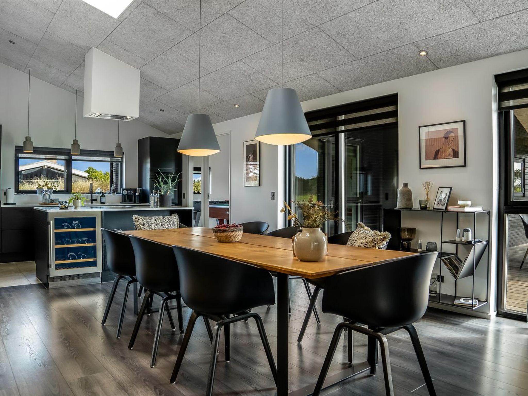 "Eriksine" - 750m from the sea-Binnen