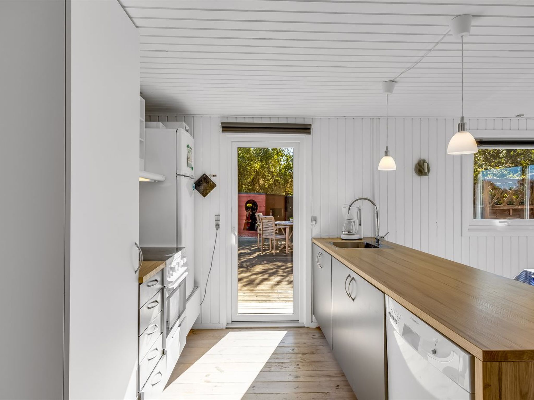 "Reeta" - 450m from the sea-Inside
