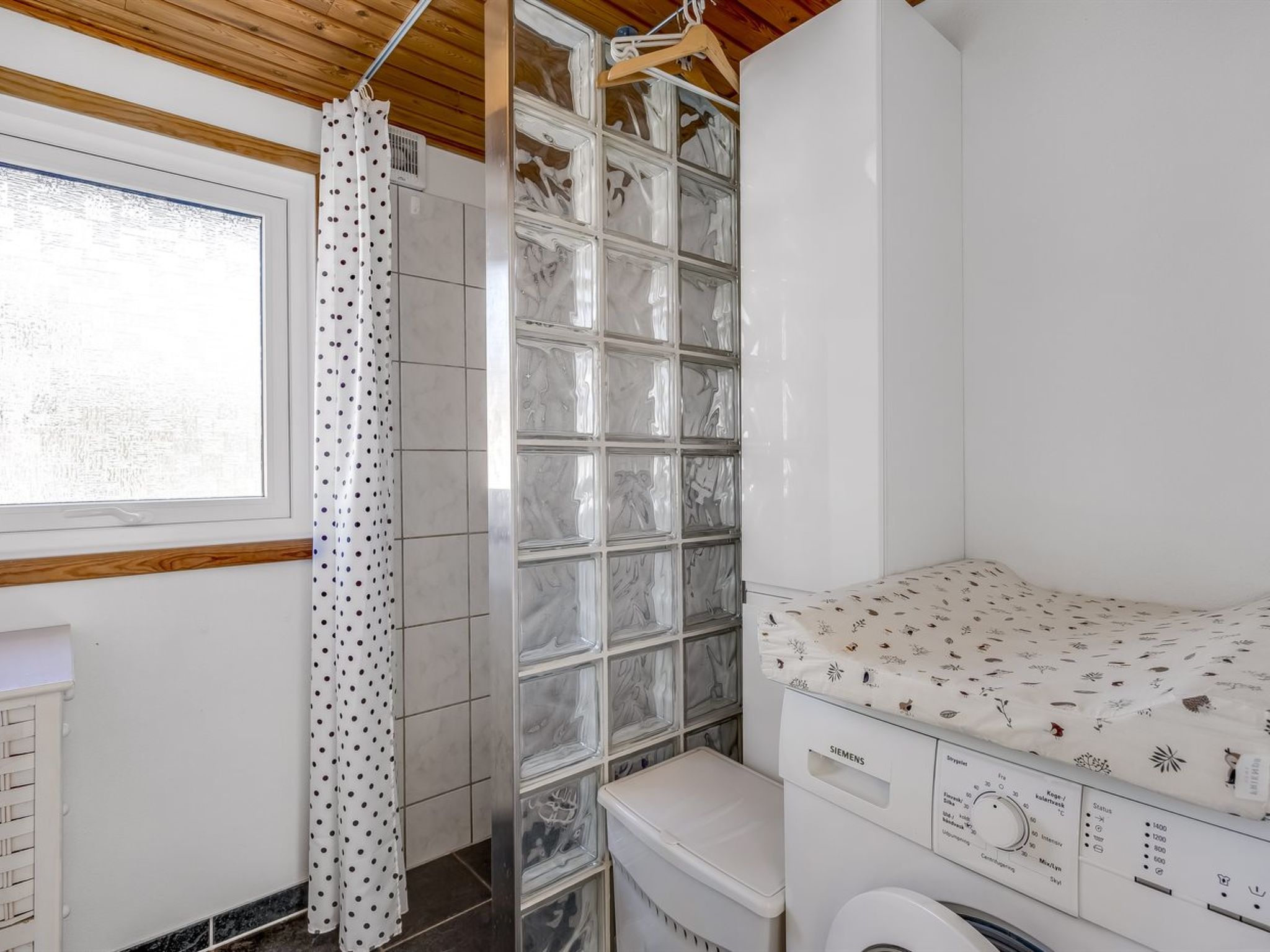 "Reeta" - 450m from the sea-Inside