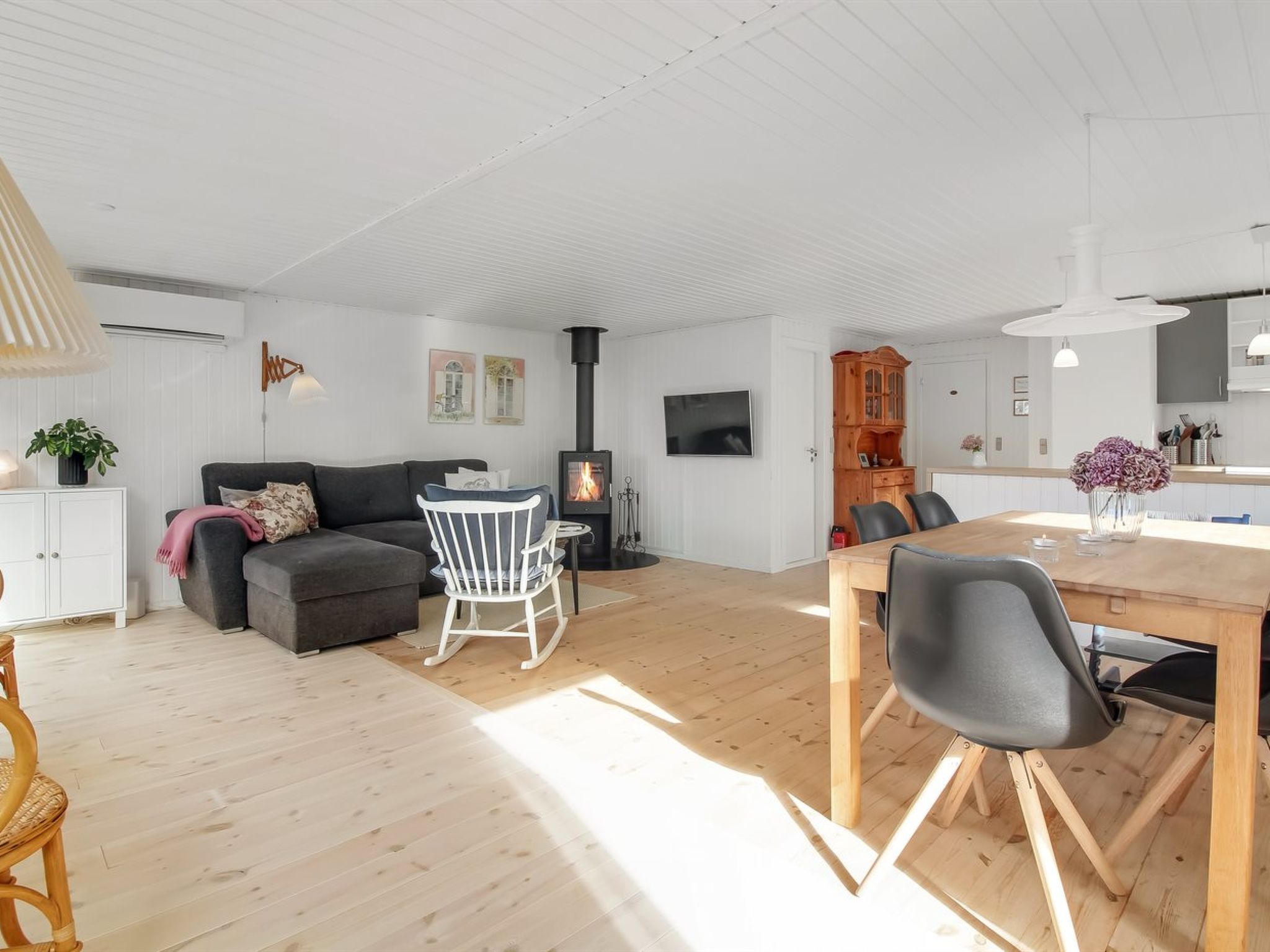 "Reeta" - 450m from the sea-Inside