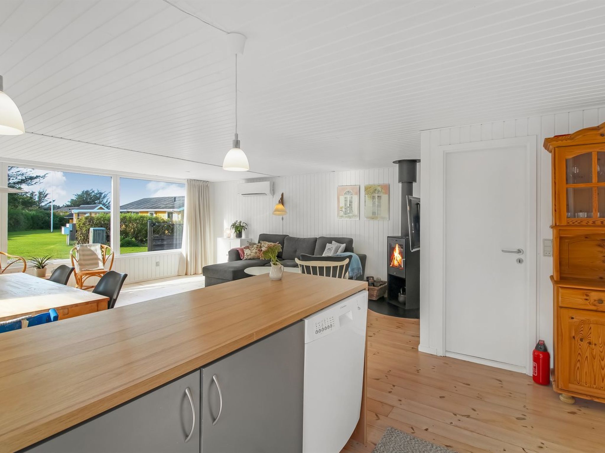 "Reeta" - 450m from the sea-Inside
