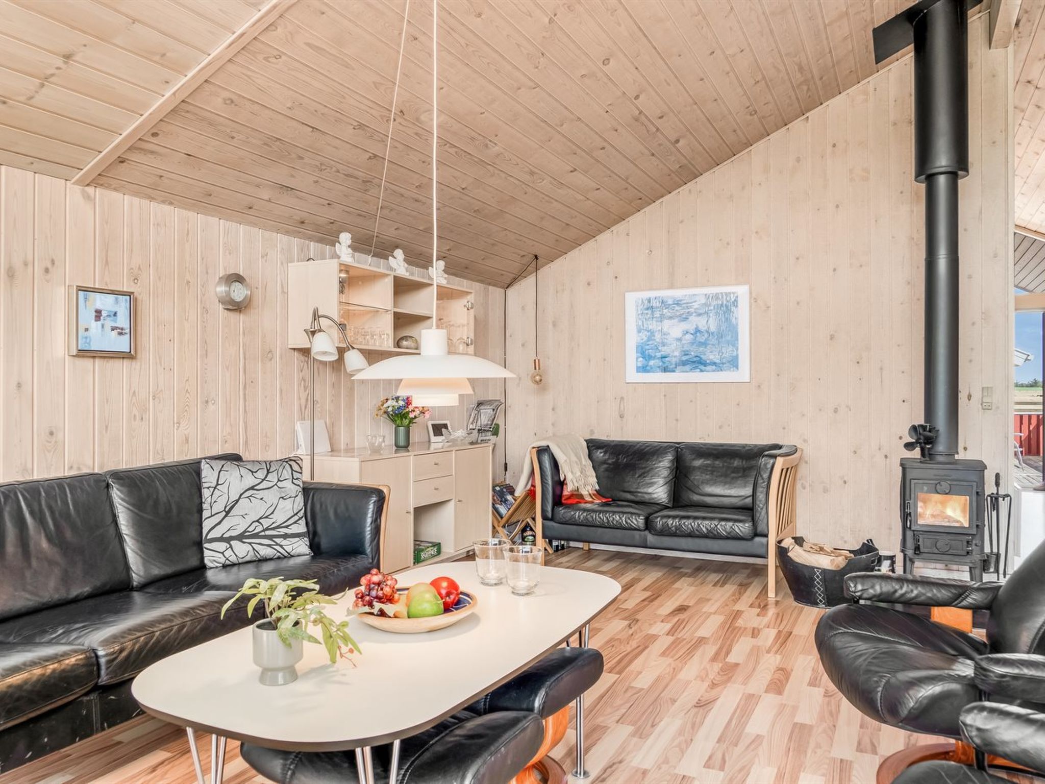 "Hans" - 1.2km from the sea - Binnen