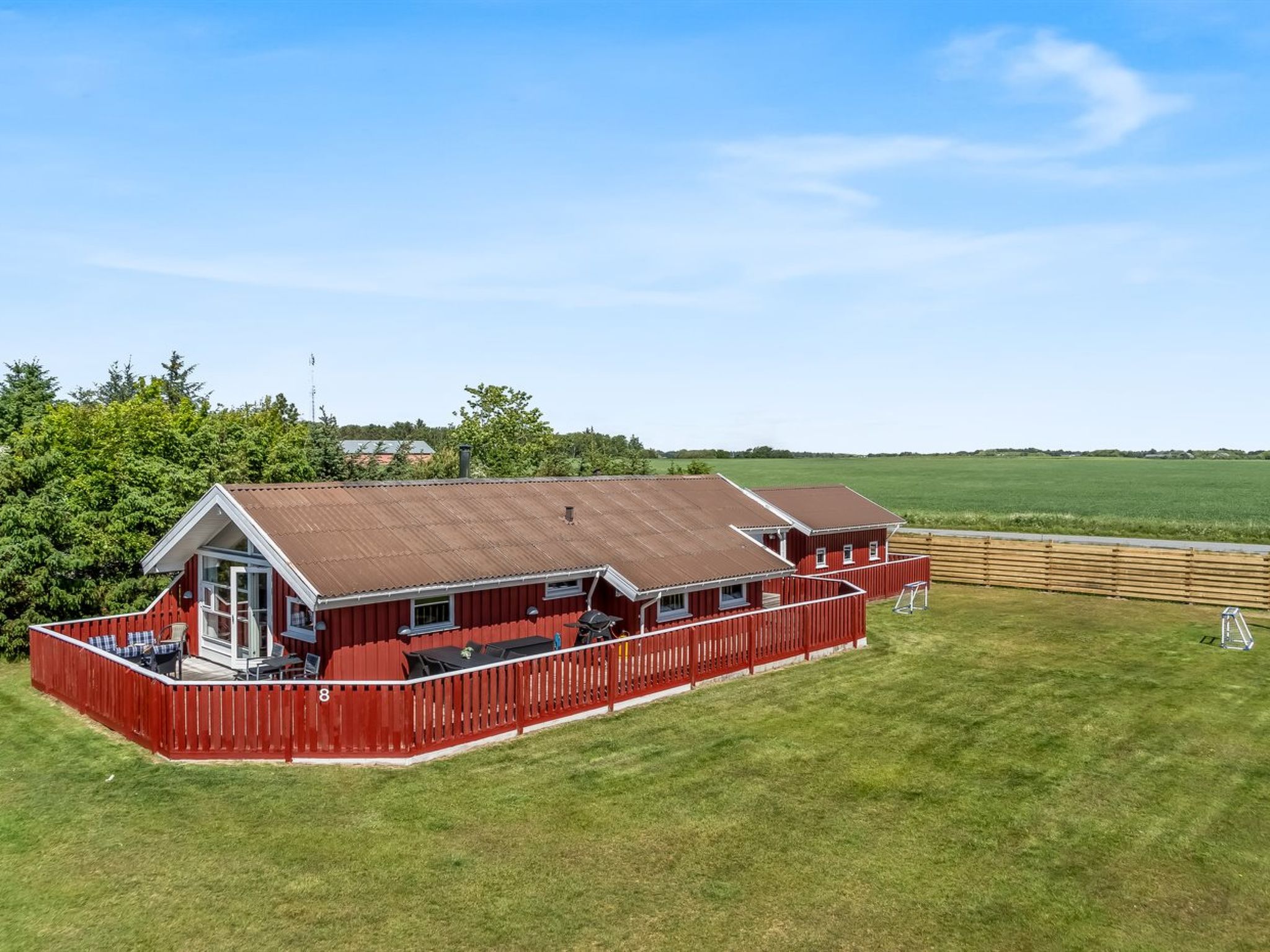 "Hans" - 1.2km from the sea - Buiten