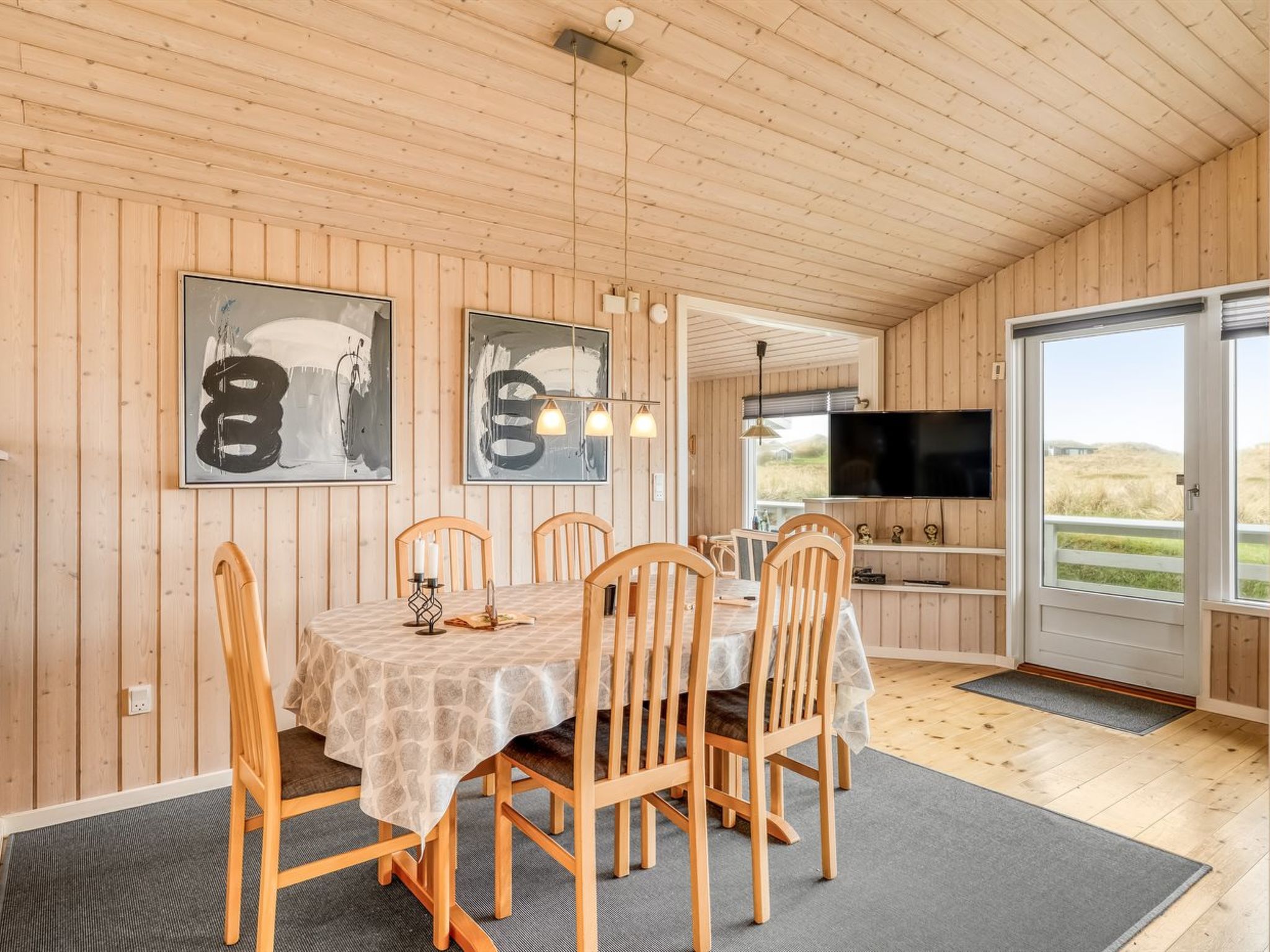 "Fridgerd" - 300m from the sea