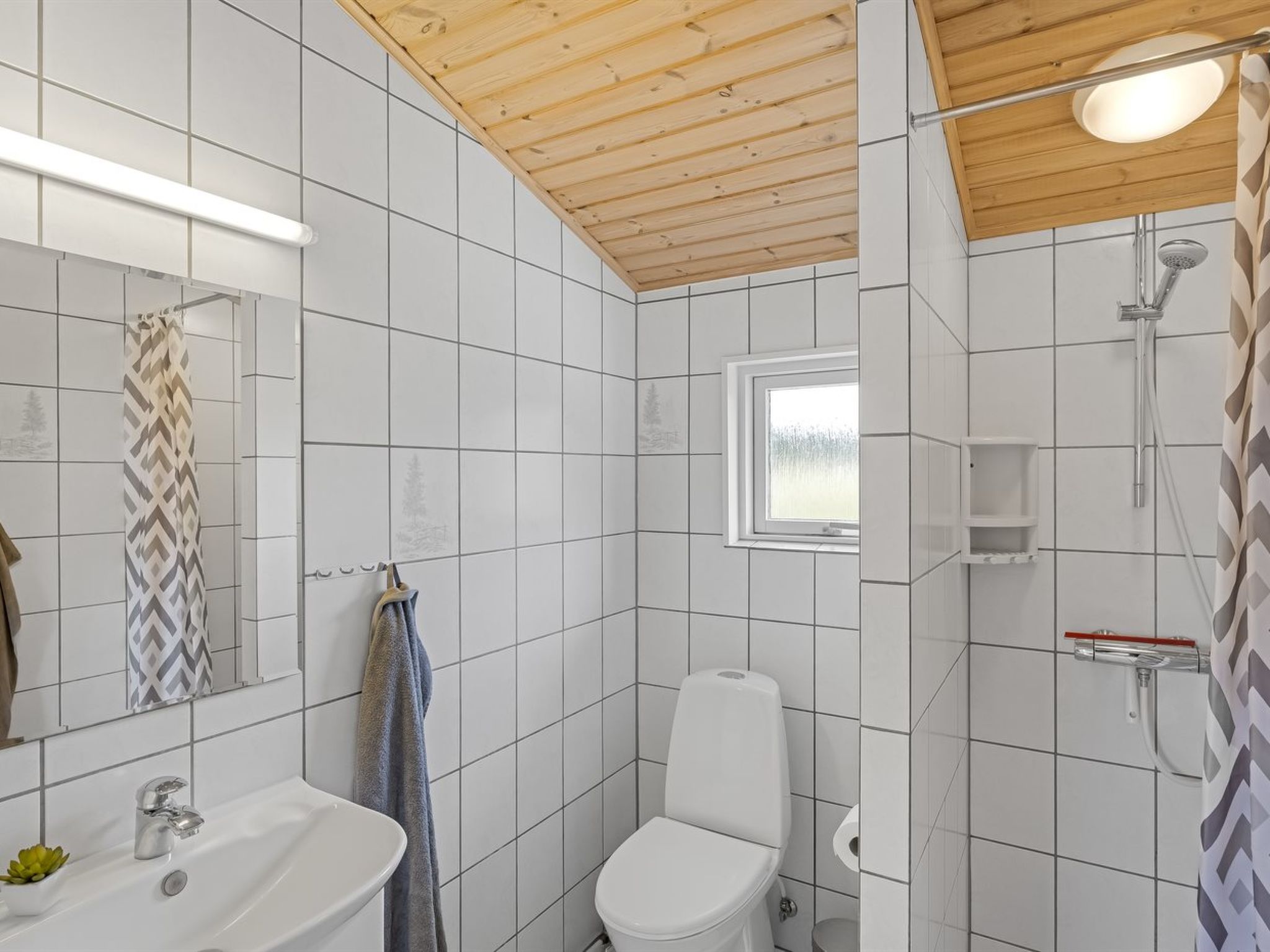 Maison "Fridgerd" - 300m from the sea – Salle de bains, photo 5 sur 27