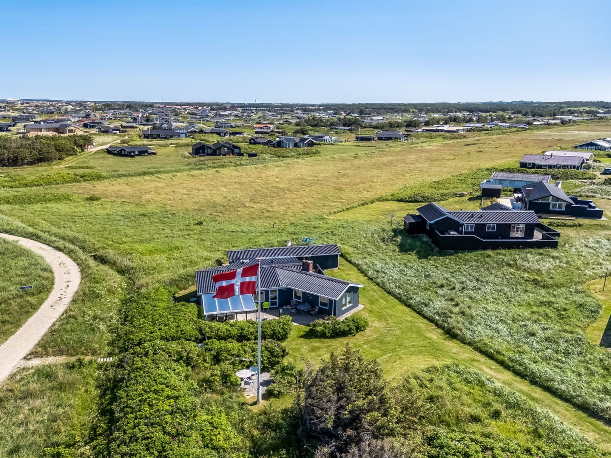 "Gert" - 200m from the sea