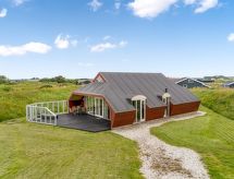 "Tjark" - 500m from the sea