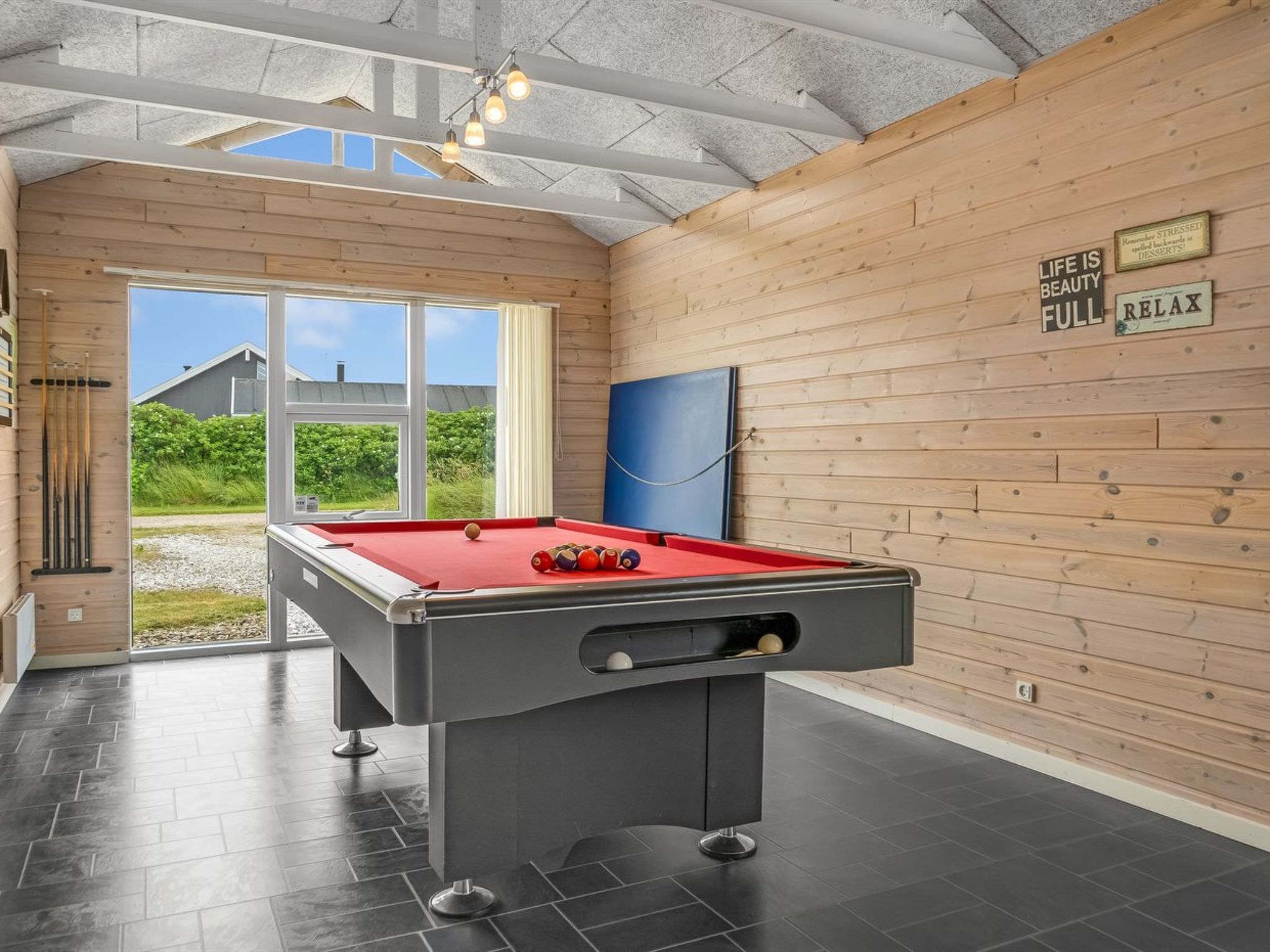 "Tjark" - 500m from the sea - Binnen