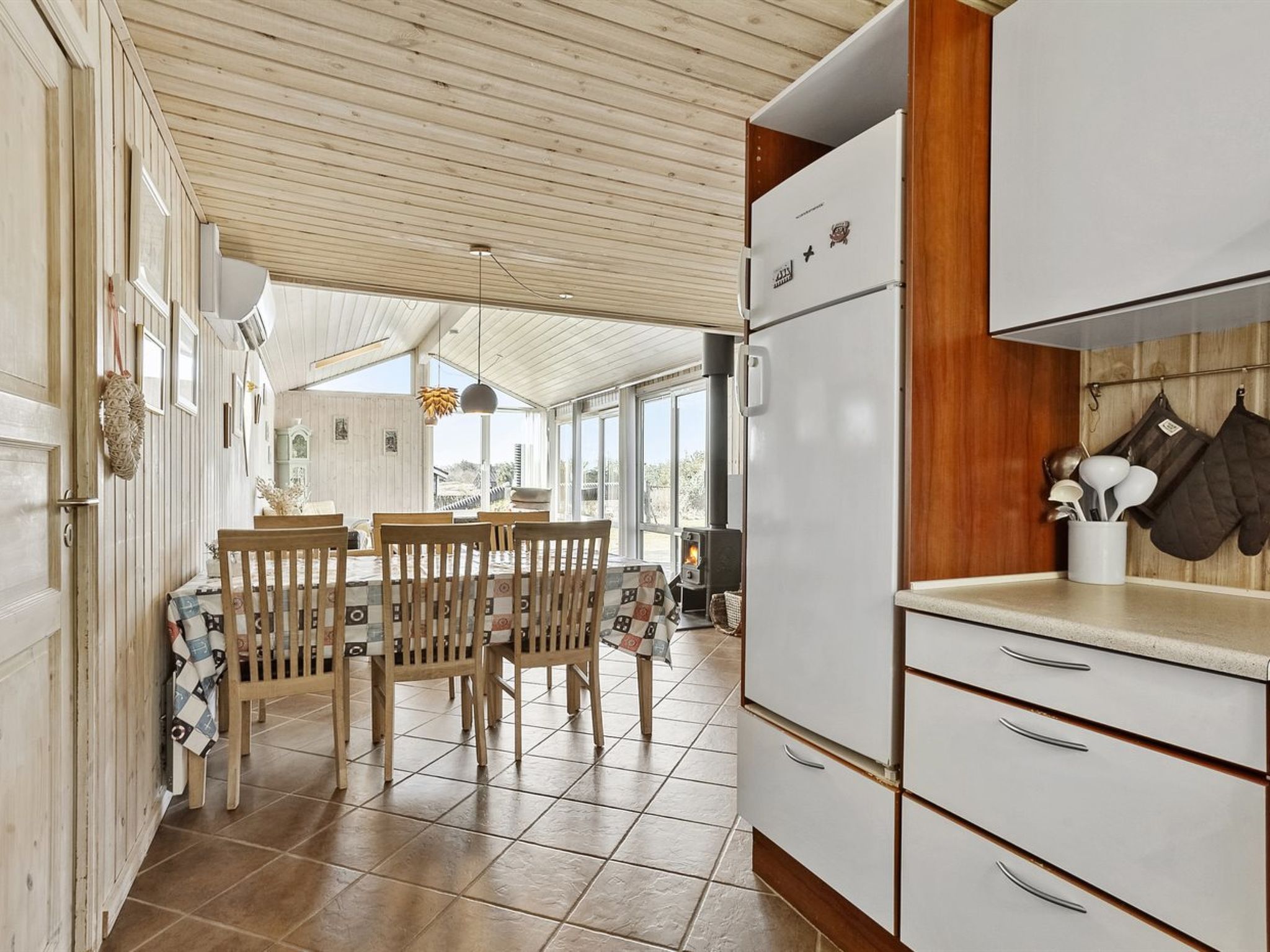 "Ofelia" - 1.2km from the sea-Inside