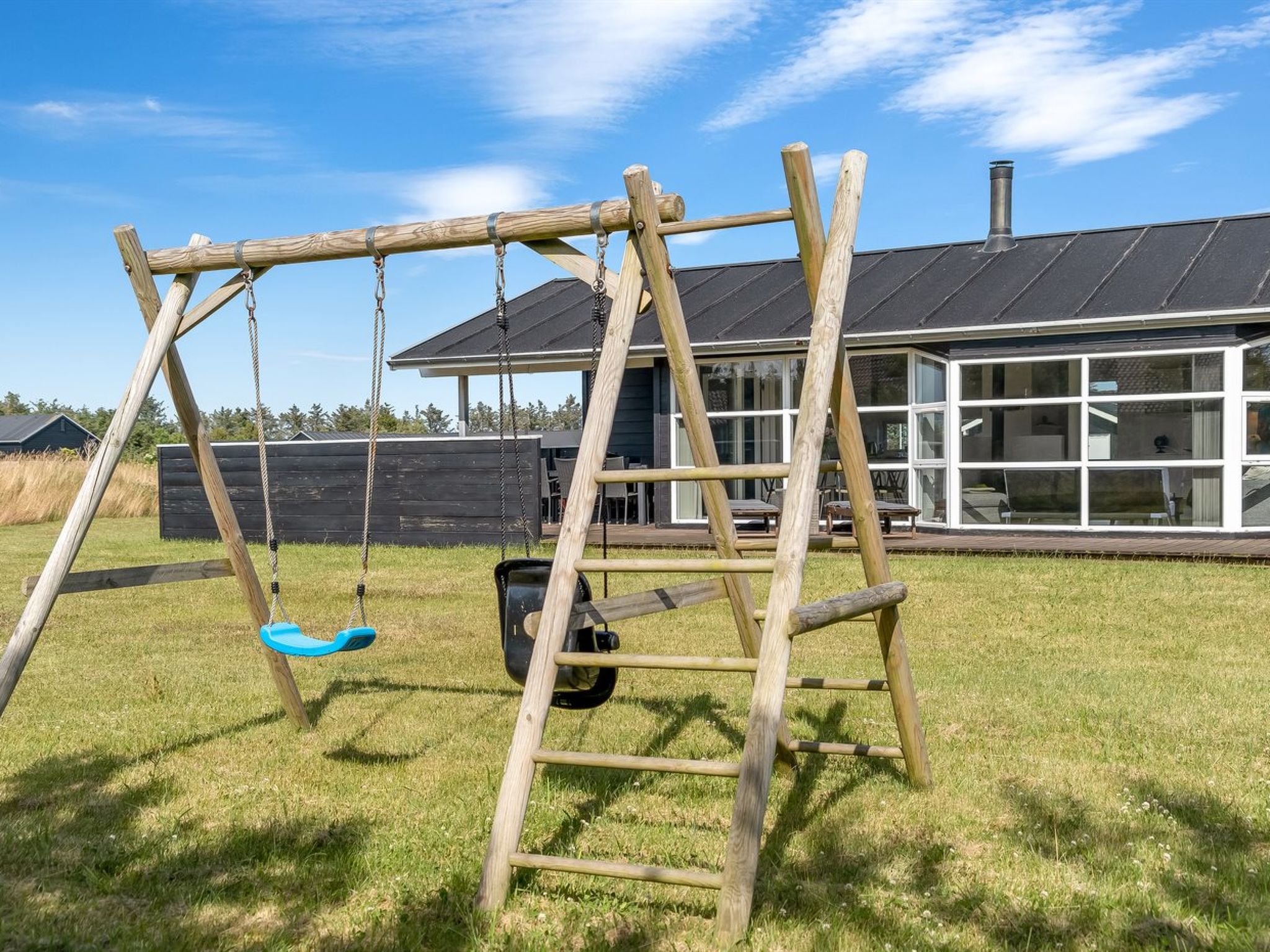"Vaula" - 800m from the sea - Outside