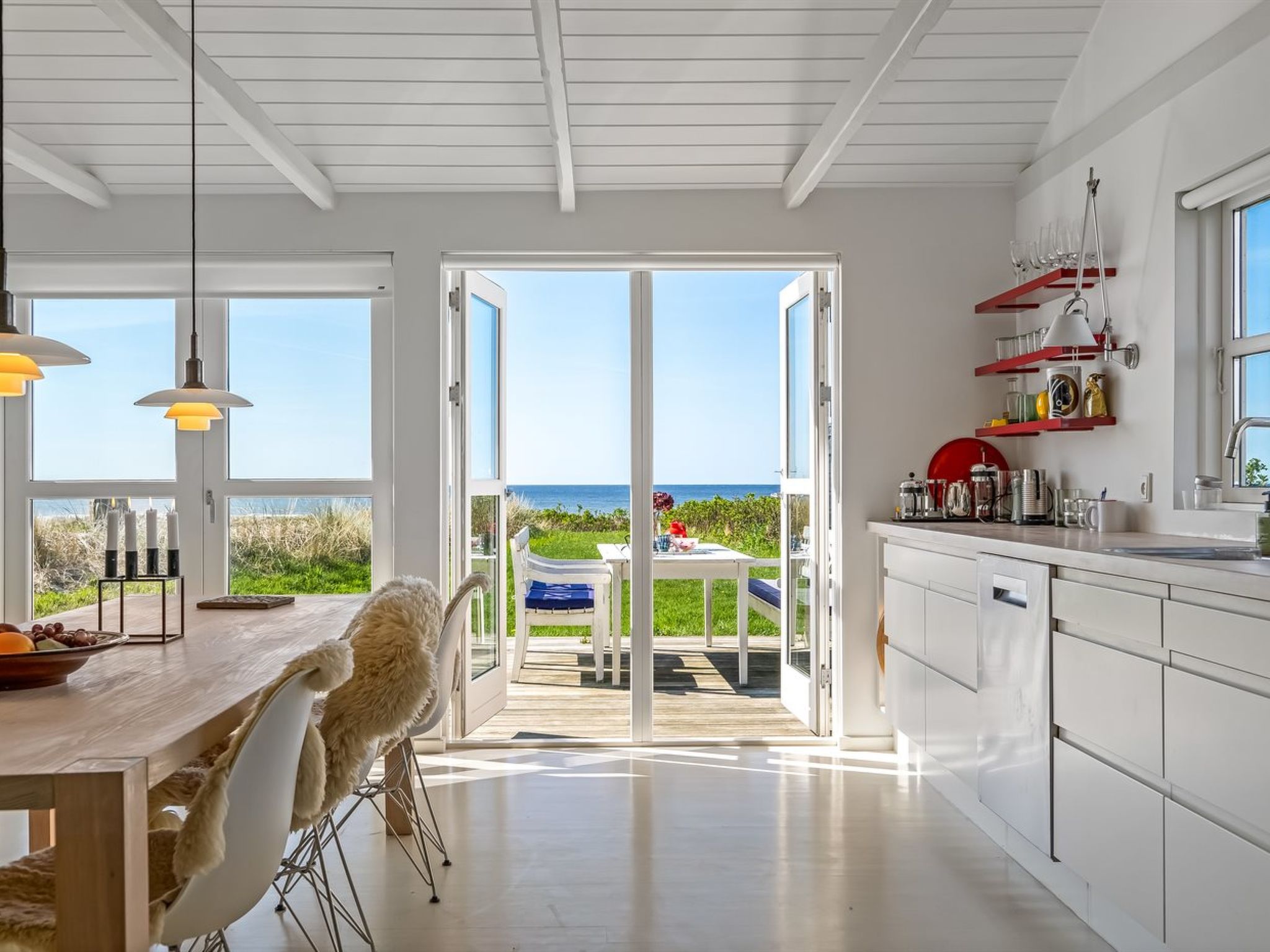 "Aaran" - 100m from the sea