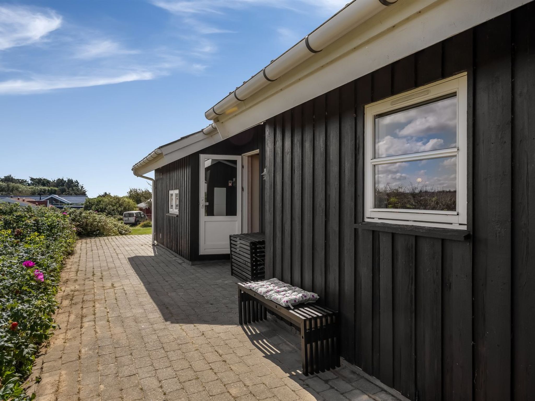 "Aiana" - 300m from the sea - Draußen