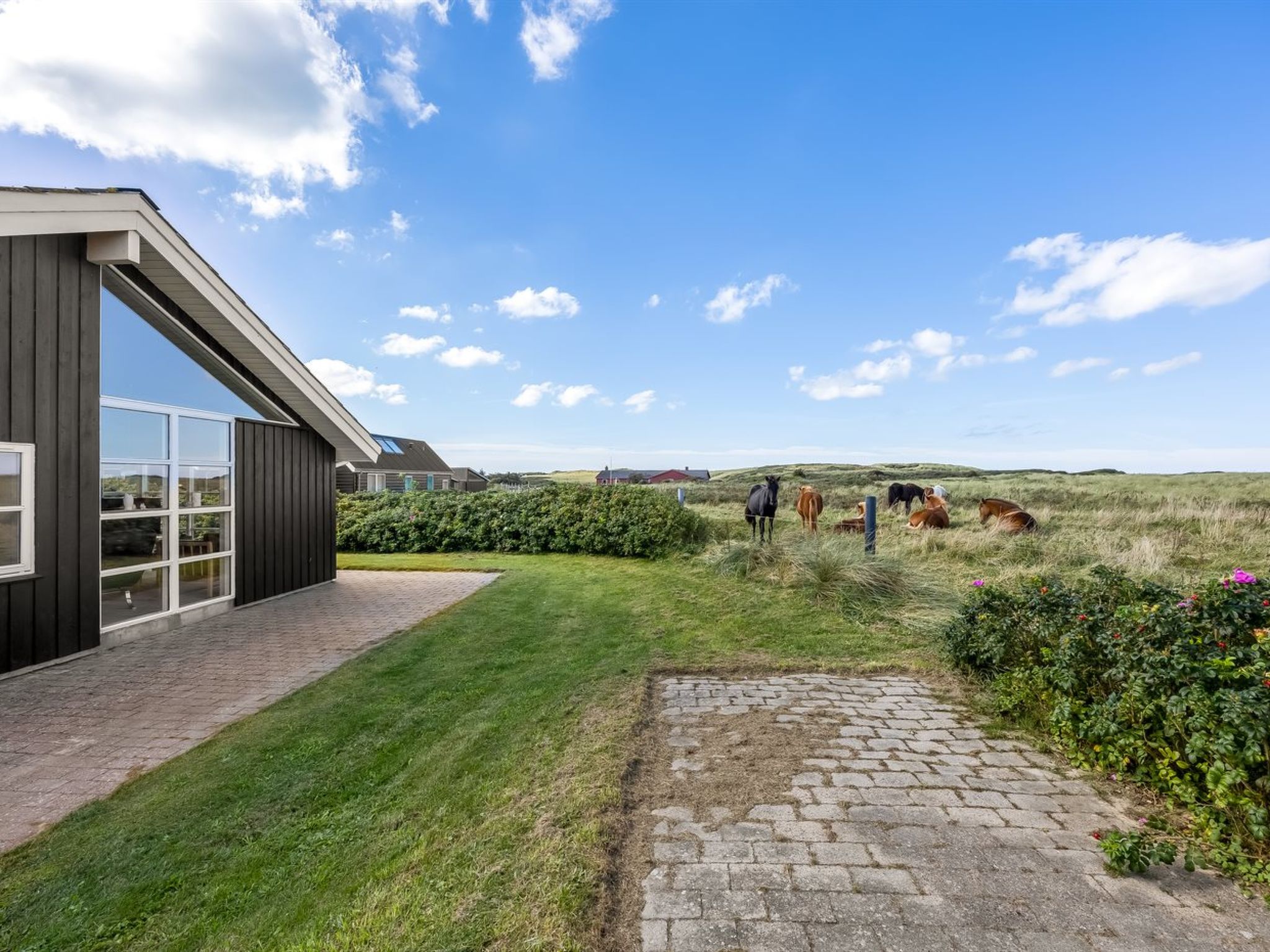 "Aiana" - 300m from the sea - Draußen