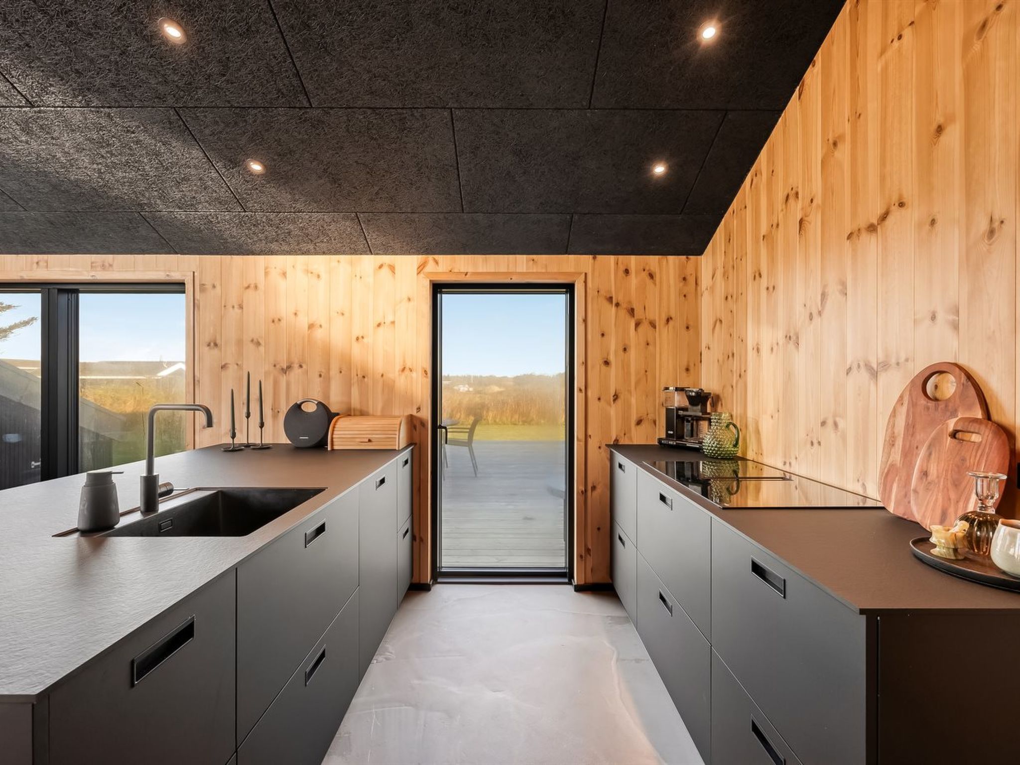 "Elisabet" - 400m from the sea-Dedans