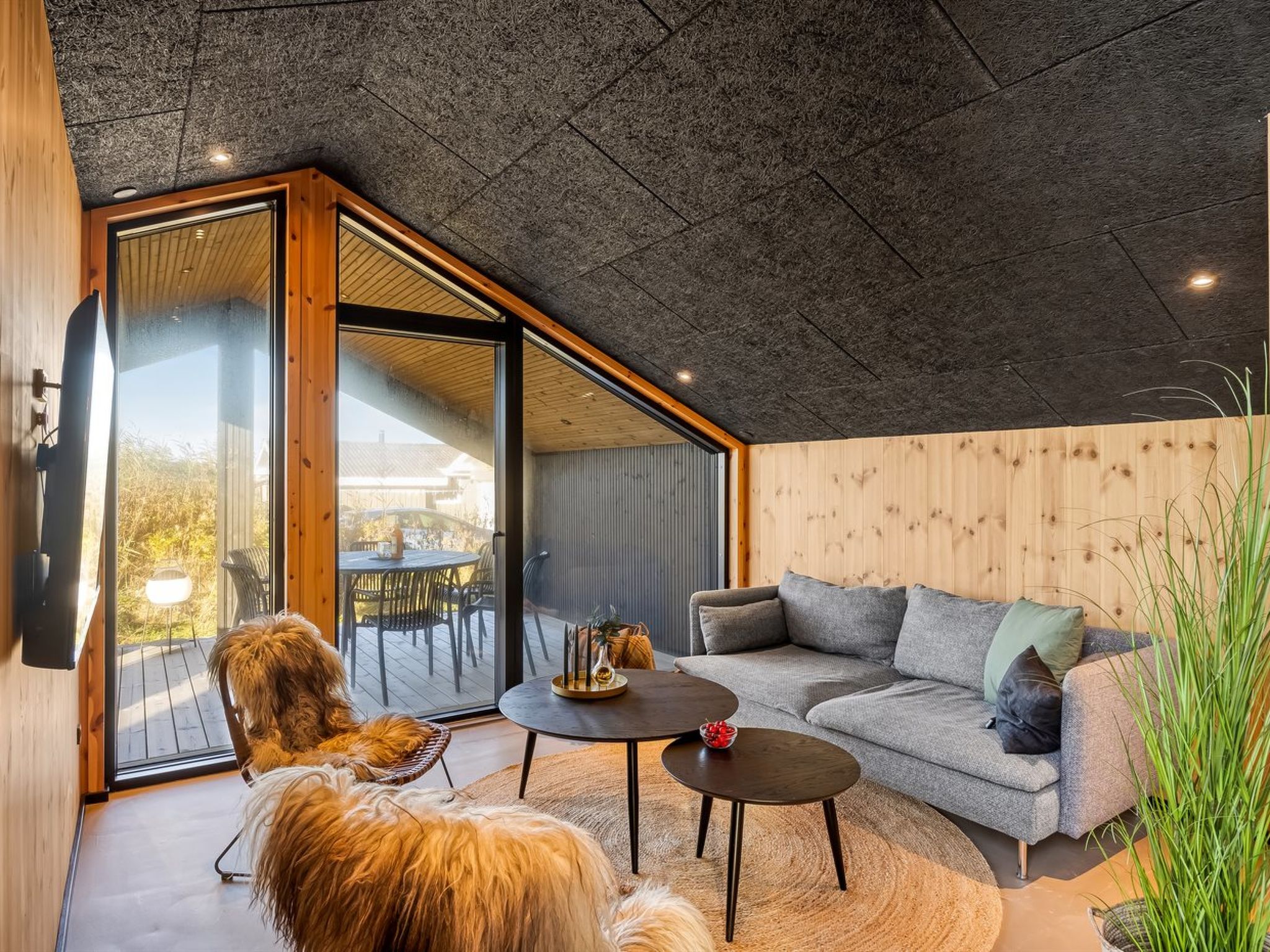 "Elisabet" - 400m from the sea-Dedans