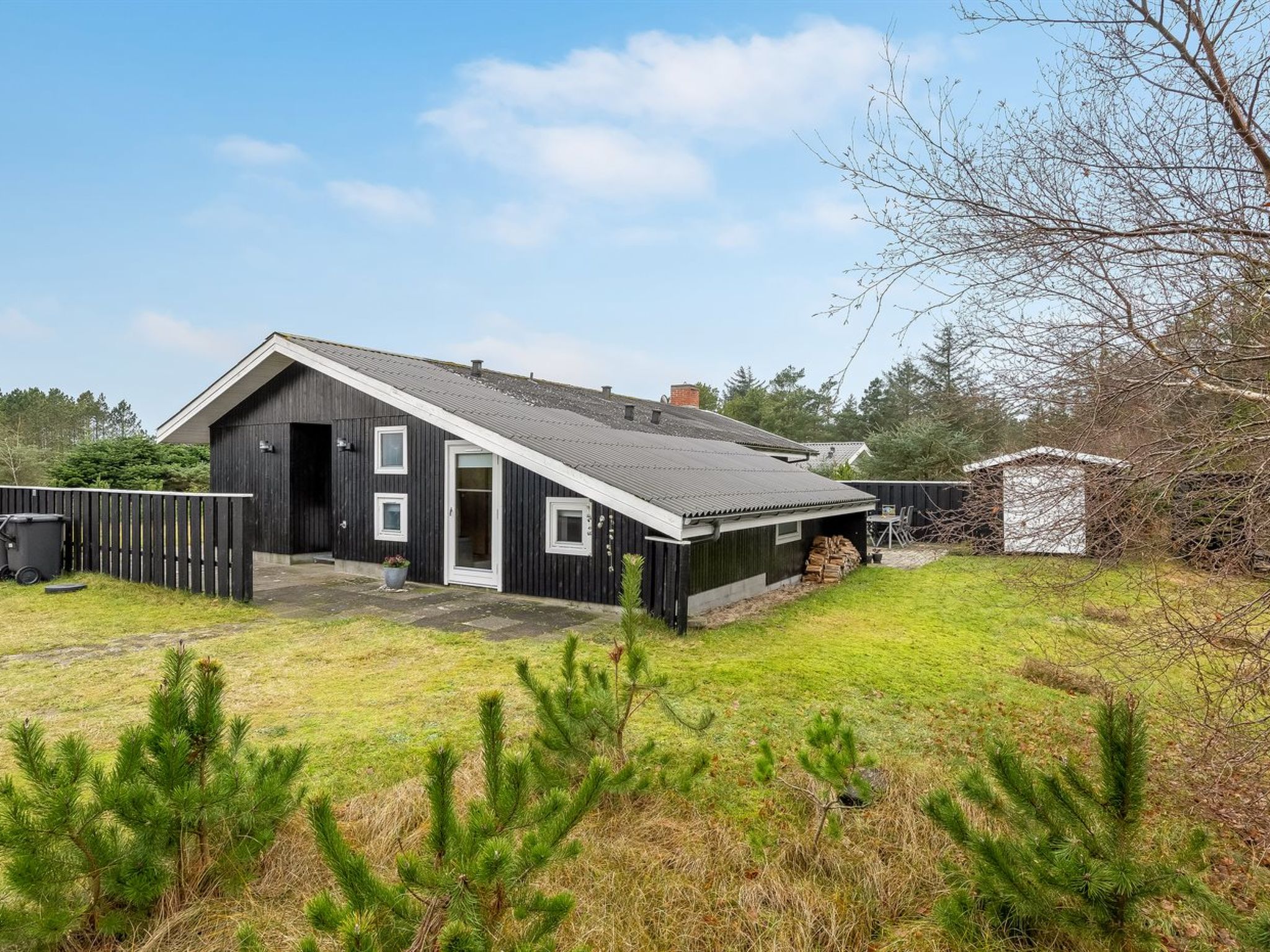 "Gidske" - 850m from the sea - Outside