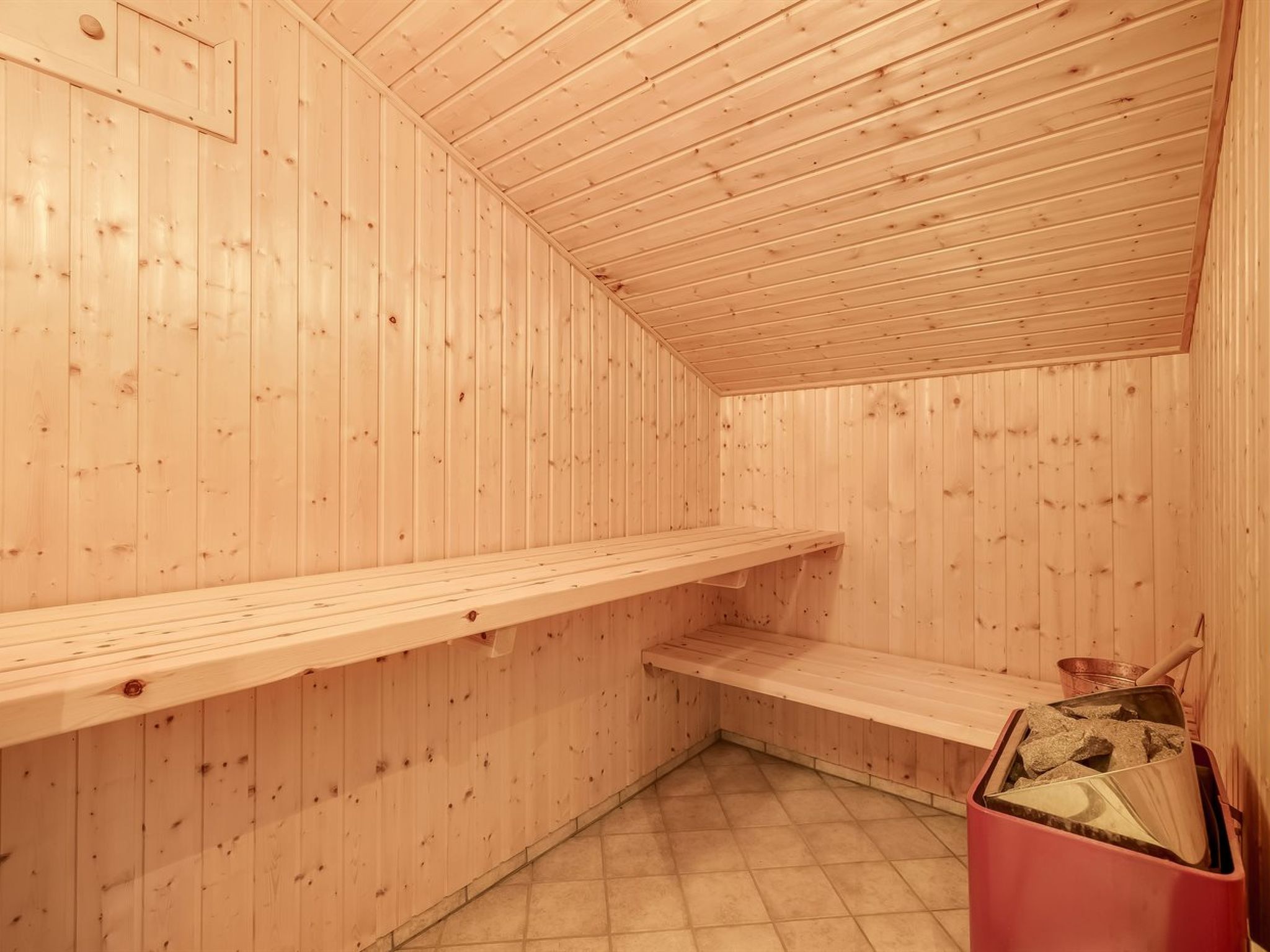 "Gidske" - 850m from the sea - Inside