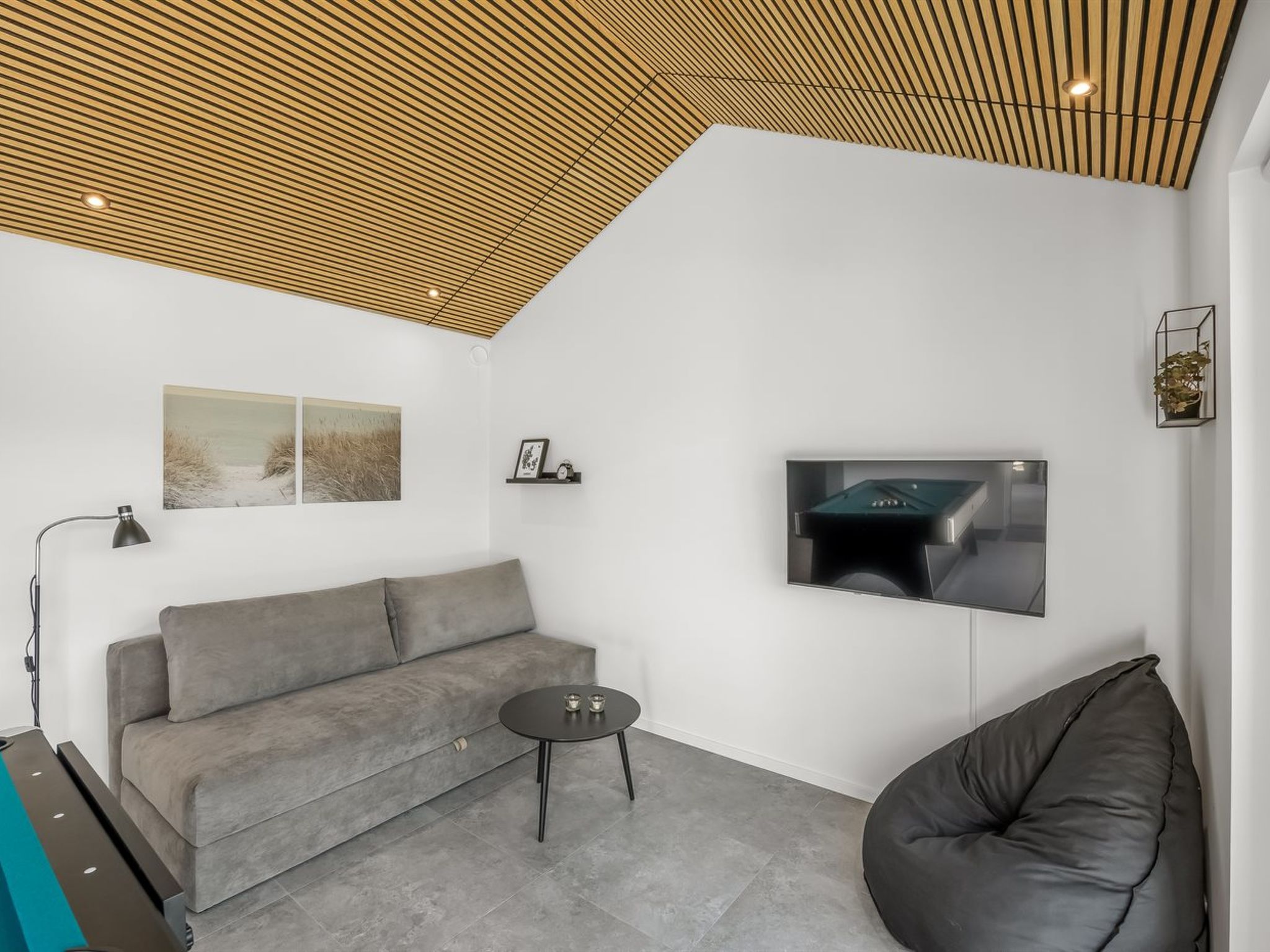 "Gudrid" - 400m from the sea - Binnen